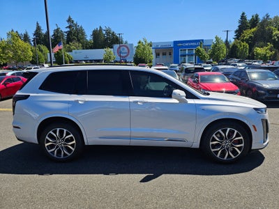 2022 Cadillac XT6 Sport