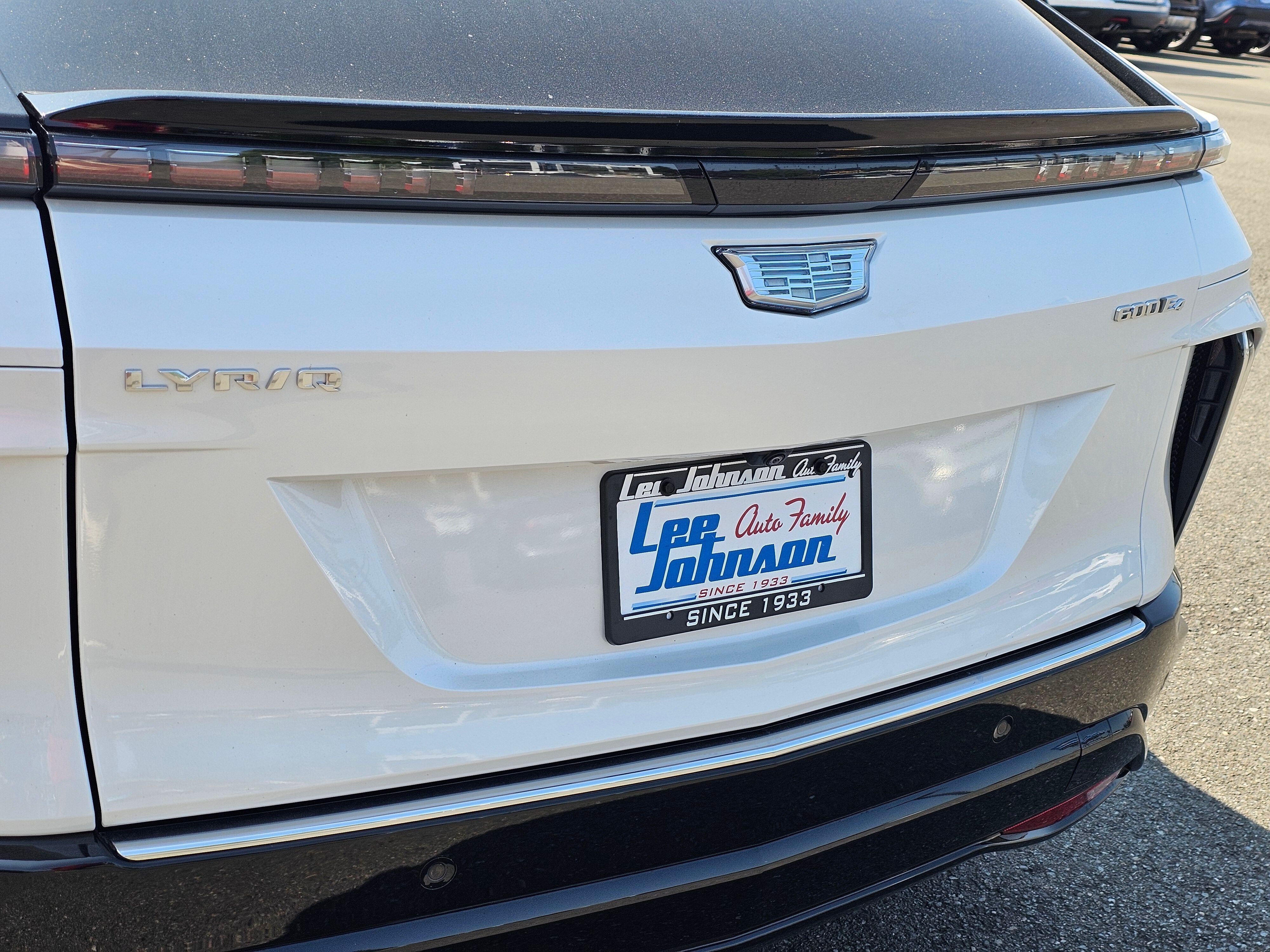 2024 Cadillac LYRIQ Luxury 1