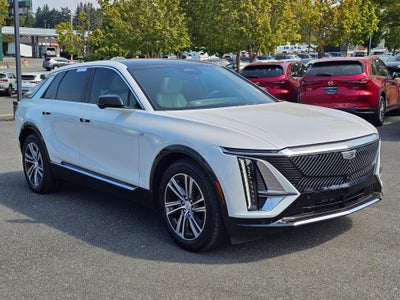 2024 Cadillac LYRIQ Luxury 1