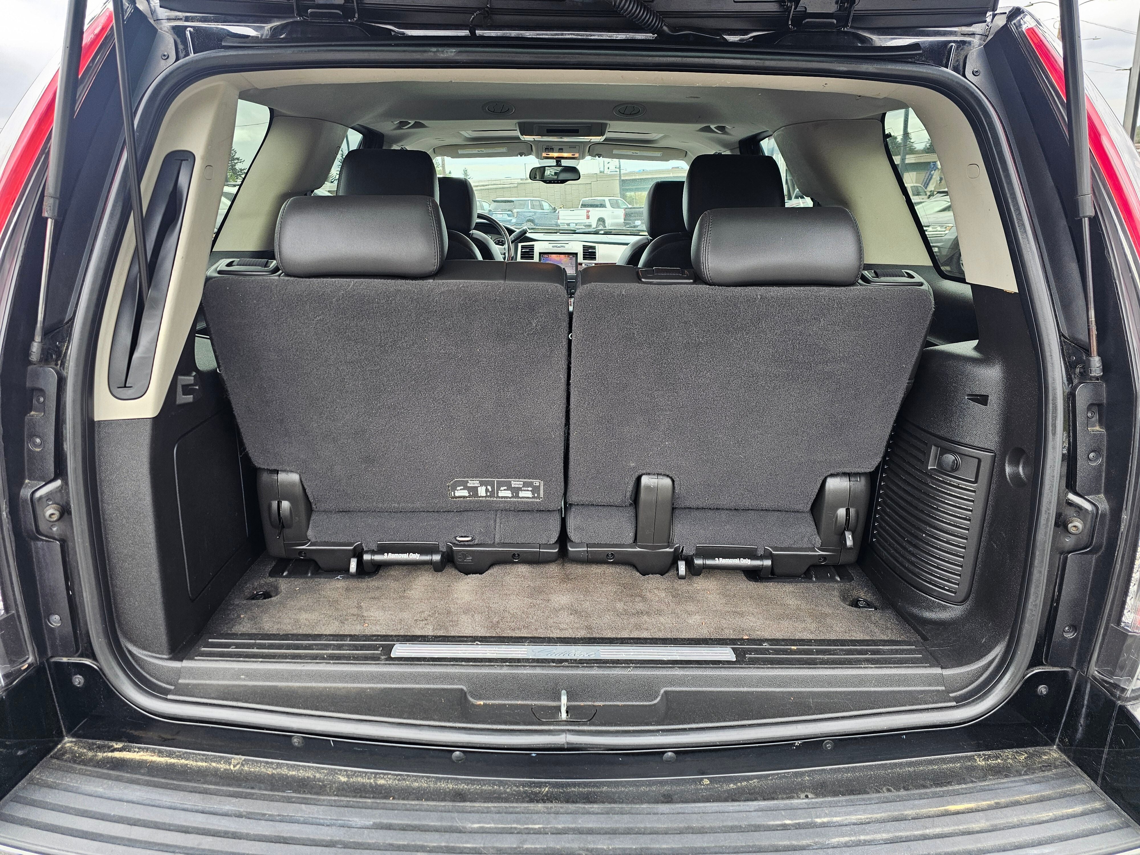 2014 Cadillac Escalade Luxury