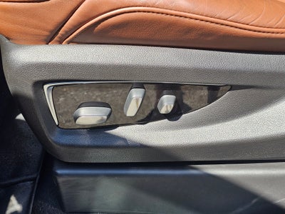 2019 Cadillac Escalade Premium Luxury