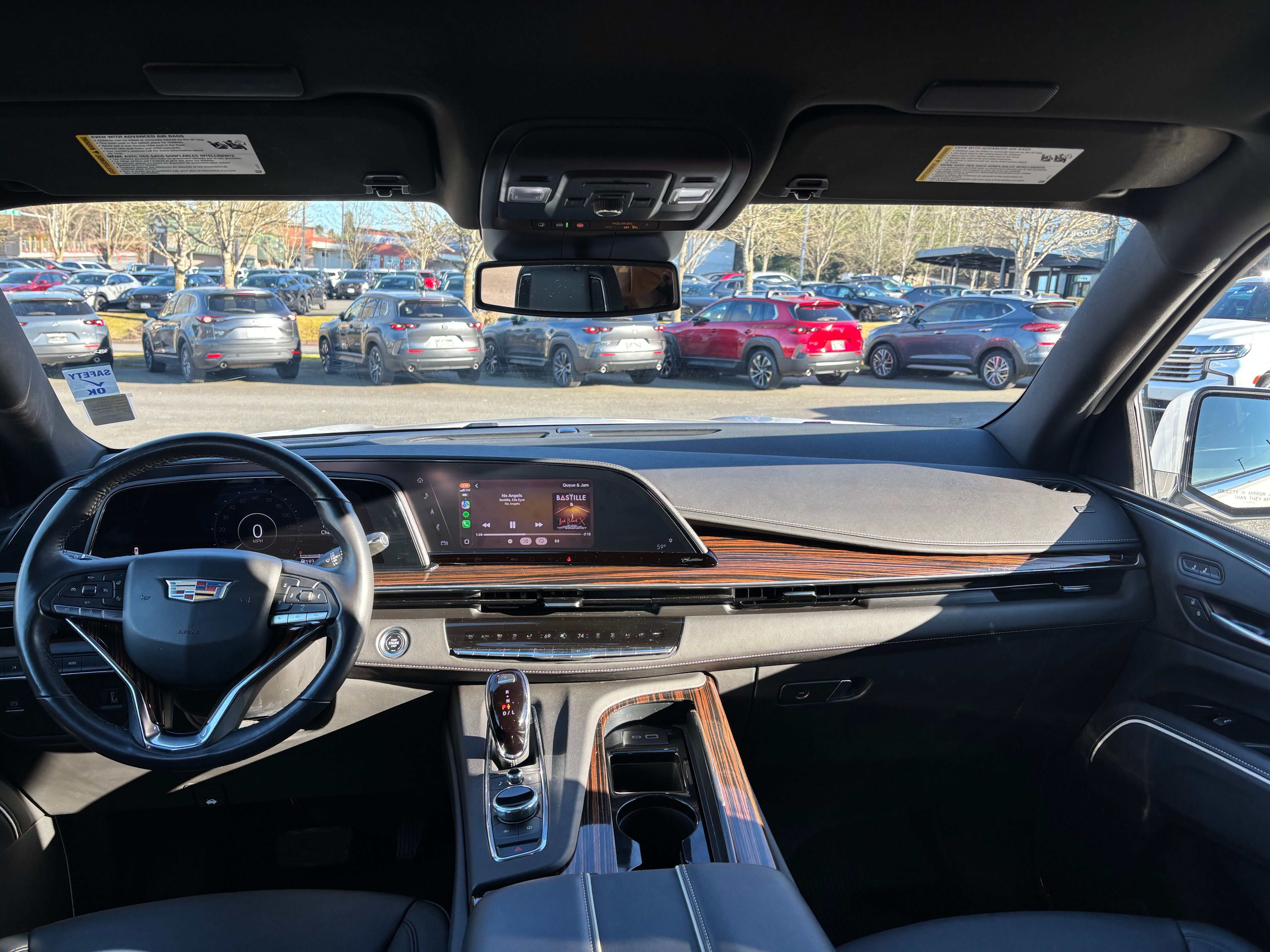 2024 Cadillac Escalade ESV Luxury