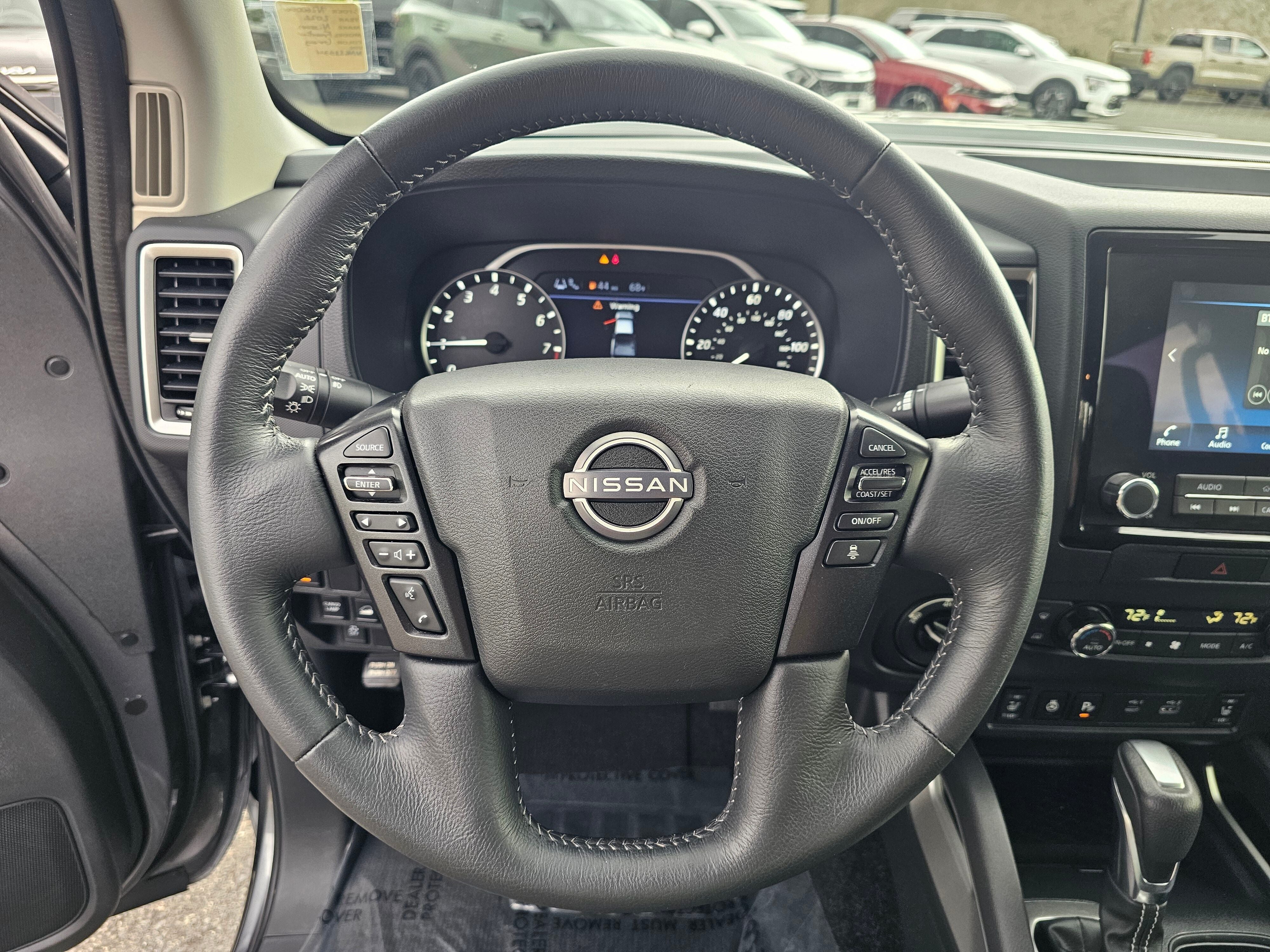 2022 Nissan Frontier Crew Cab SV 4x4