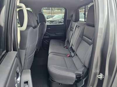 2022 Nissan Frontier Crew Cab SV 4x4