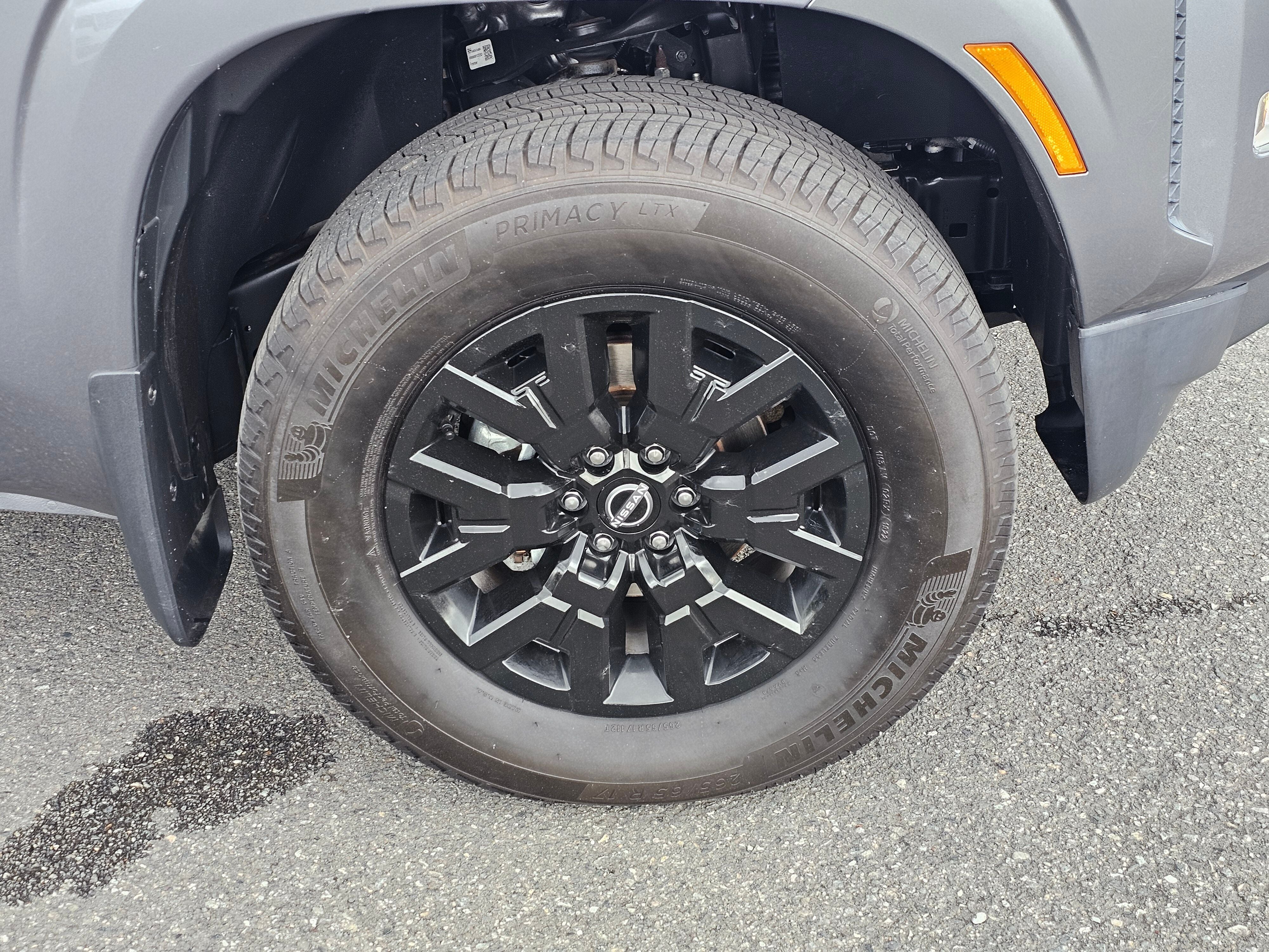 2022 Nissan Frontier Crew Cab SV 4x4