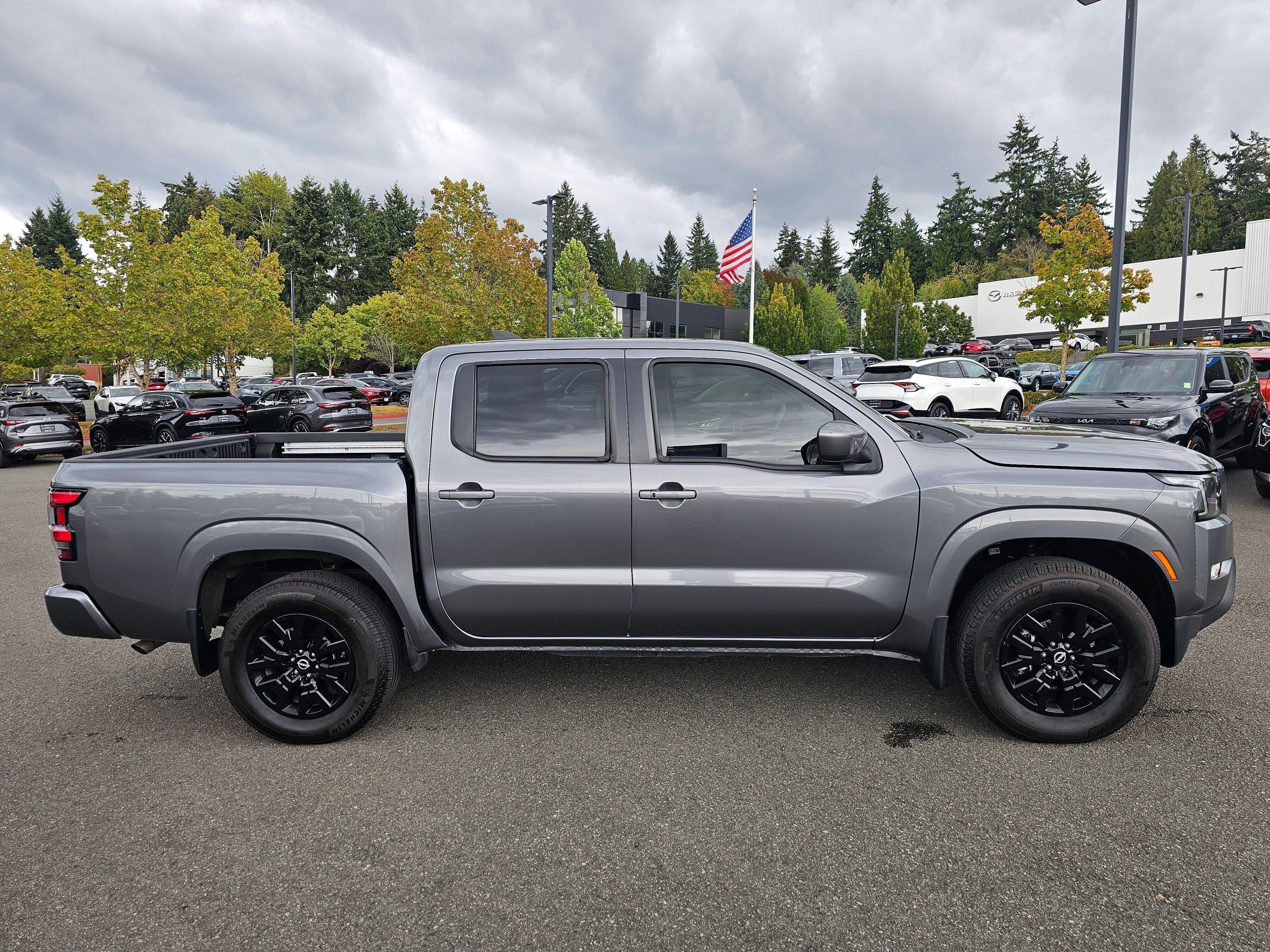 2022 Nissan Frontier Crew Cab SV 4x4