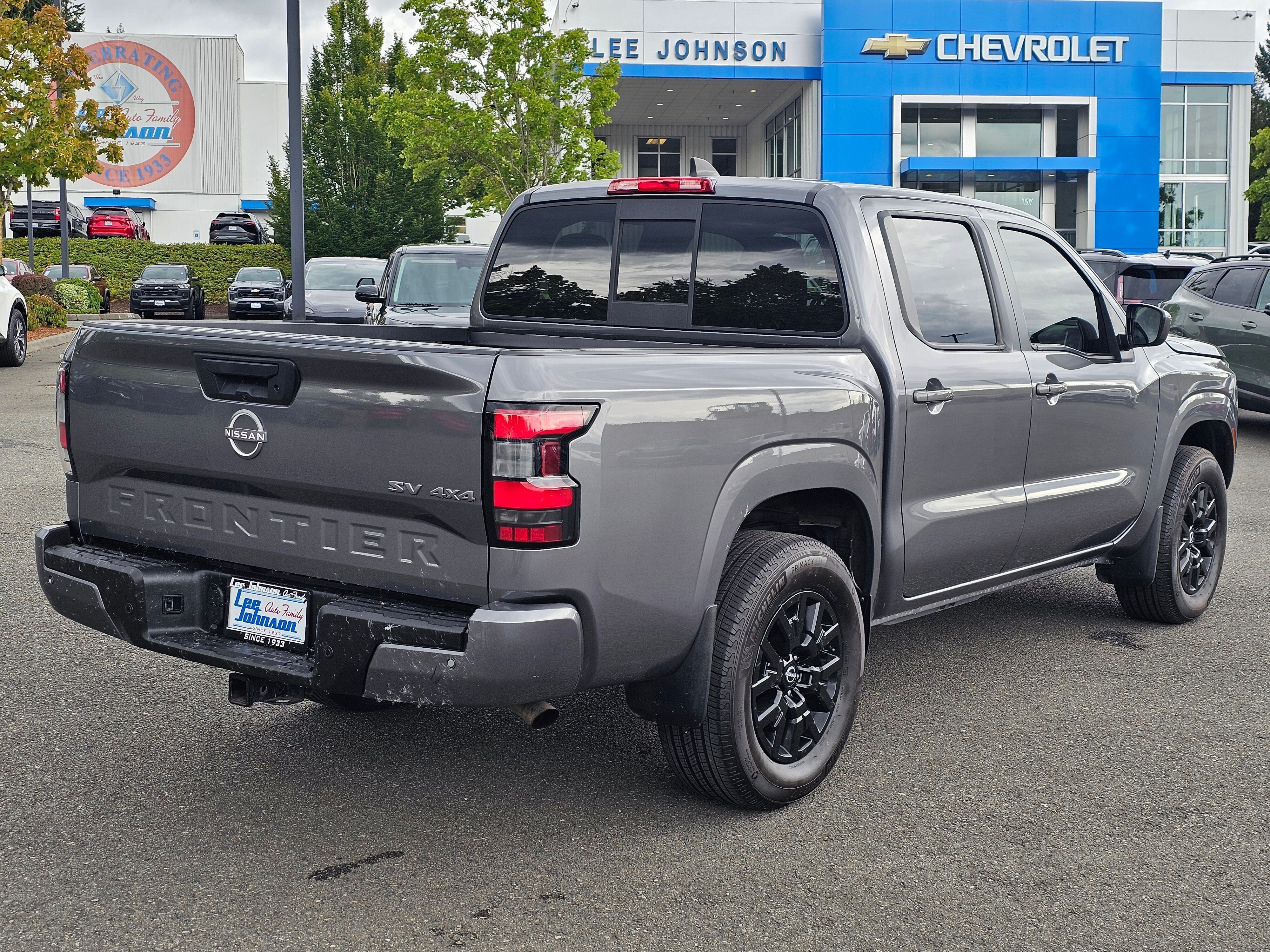 2022 Nissan Frontier Crew Cab SV 4x4