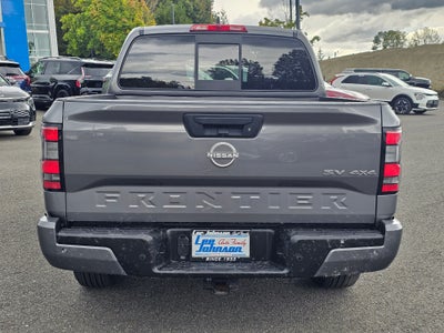 2022 Nissan Frontier Crew Cab SV 4x4