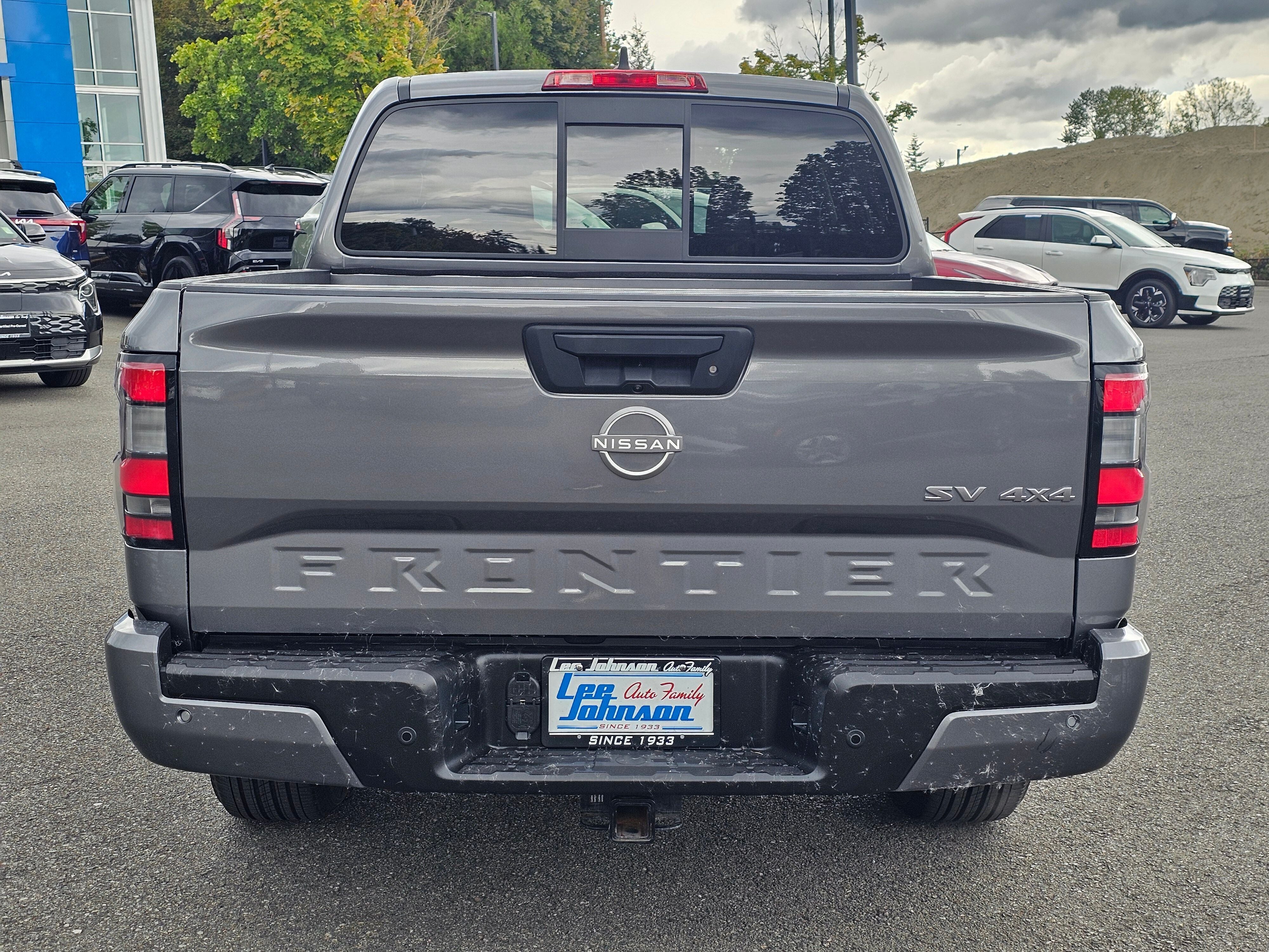 2022 Nissan Frontier Crew Cab SV 4x4