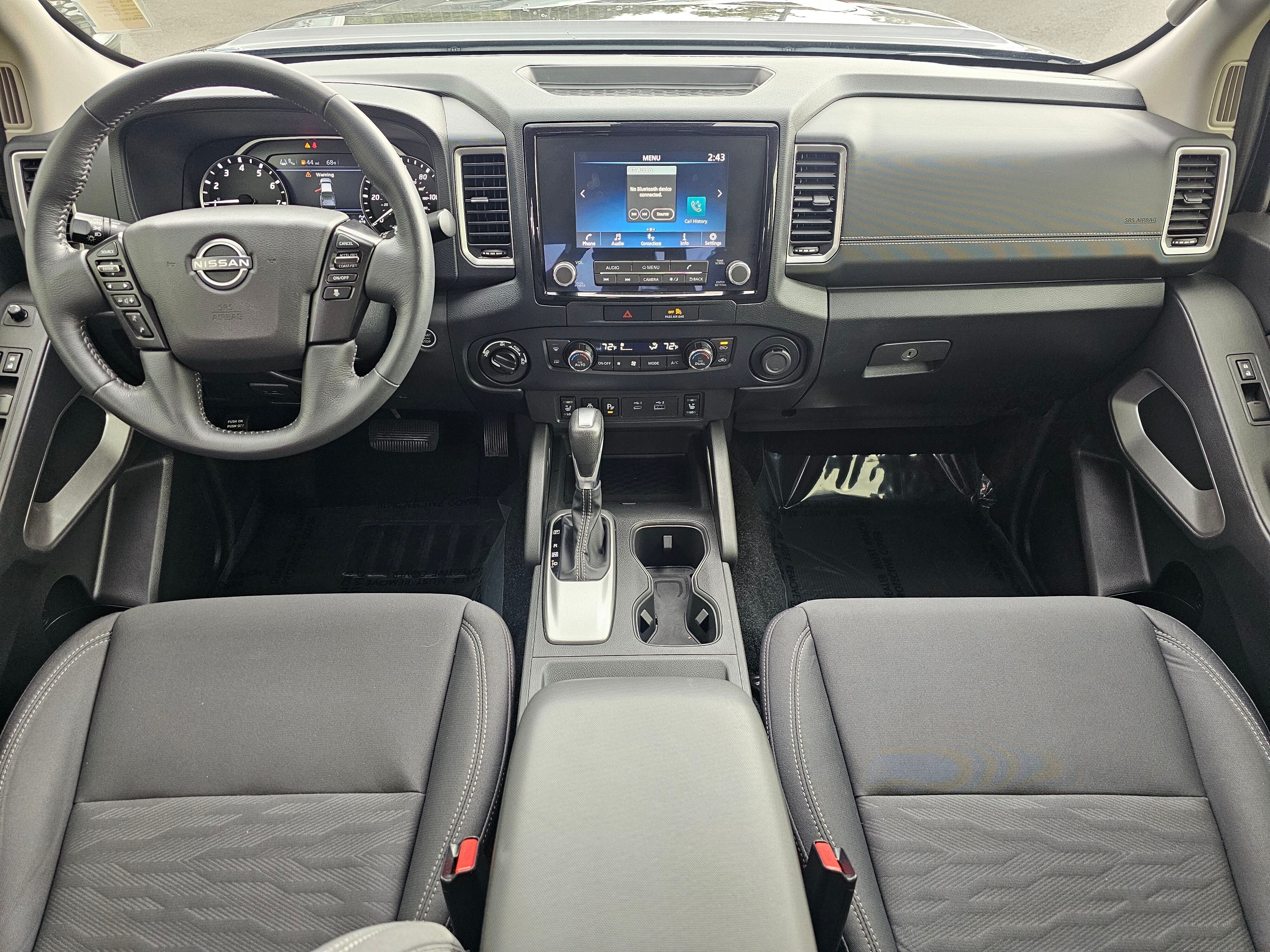 2022 Nissan Frontier Crew Cab SV 4x4