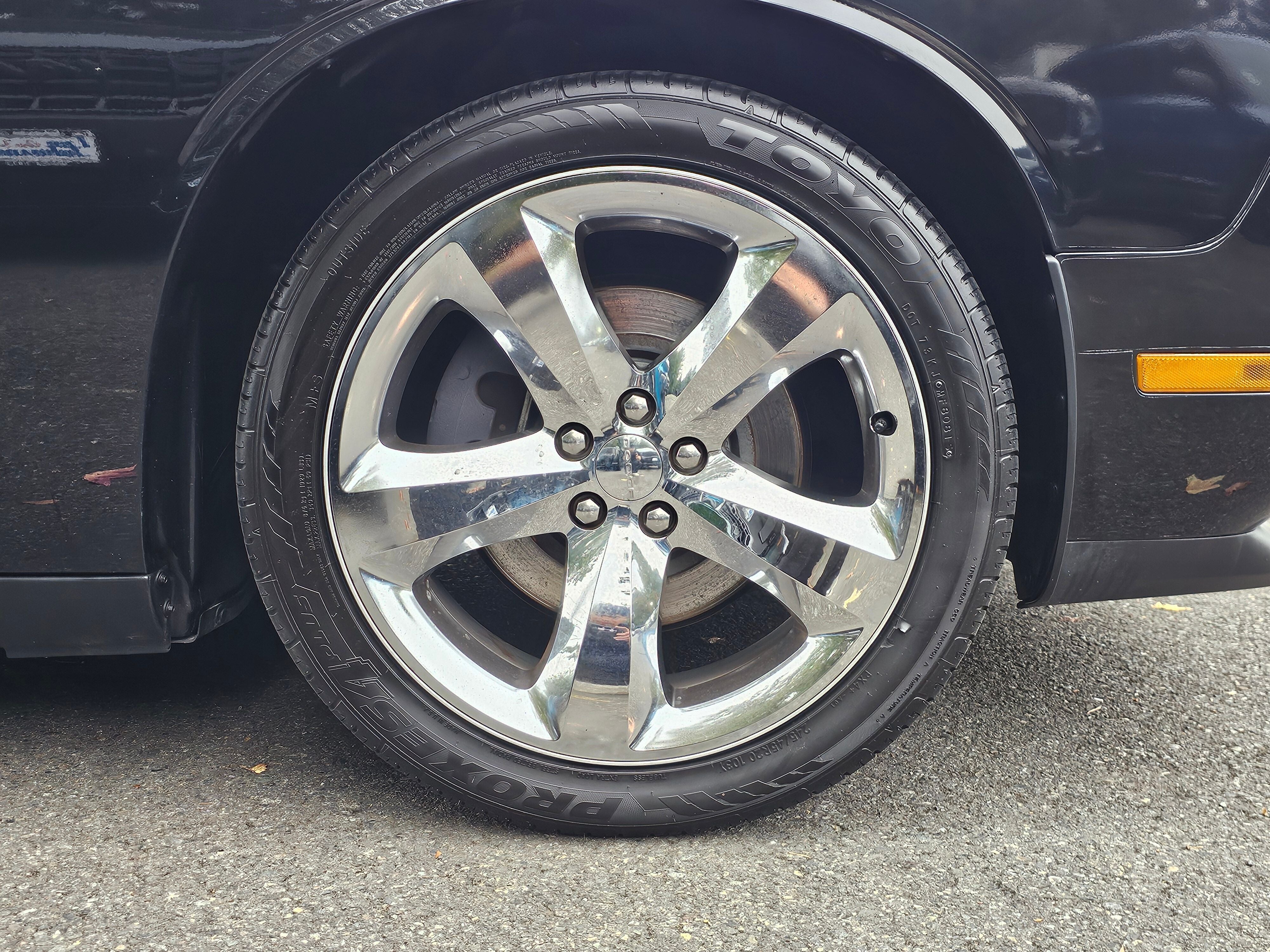 2013 Dodge Challenger R/T Plus