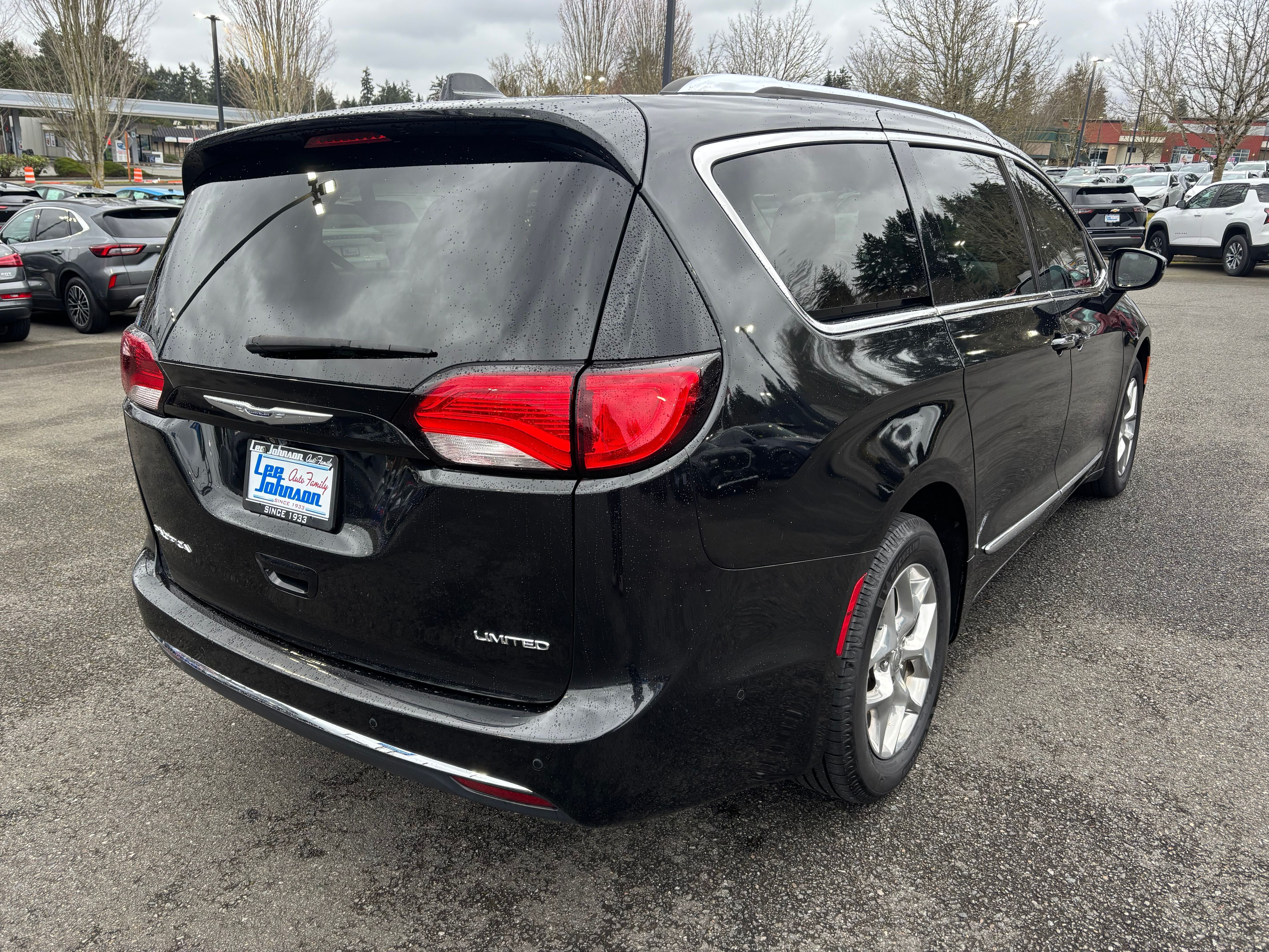 2017 Chrysler Pacifica Limited
