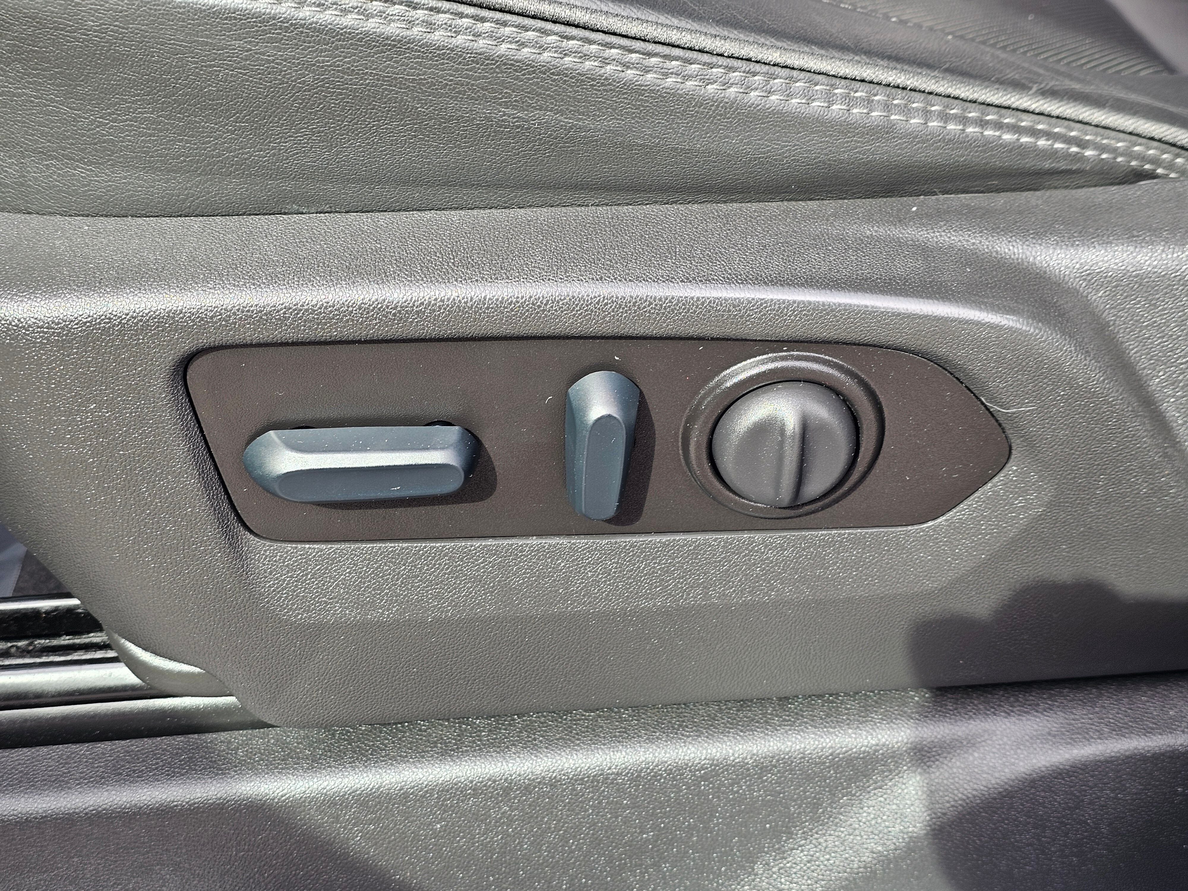2022 Chevrolet Silverado 3500 HD High Country