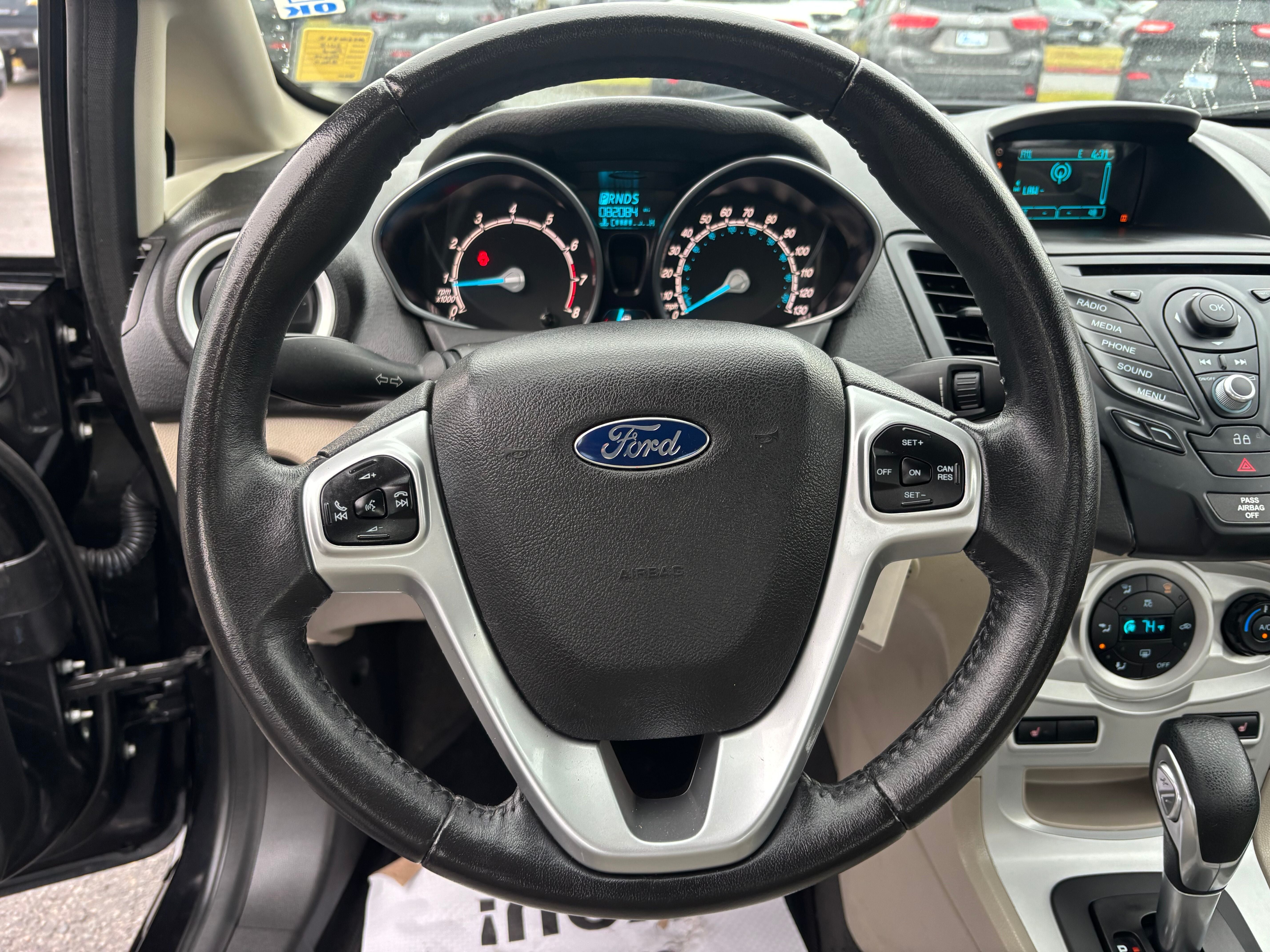 2015 Ford Fiesta SE
