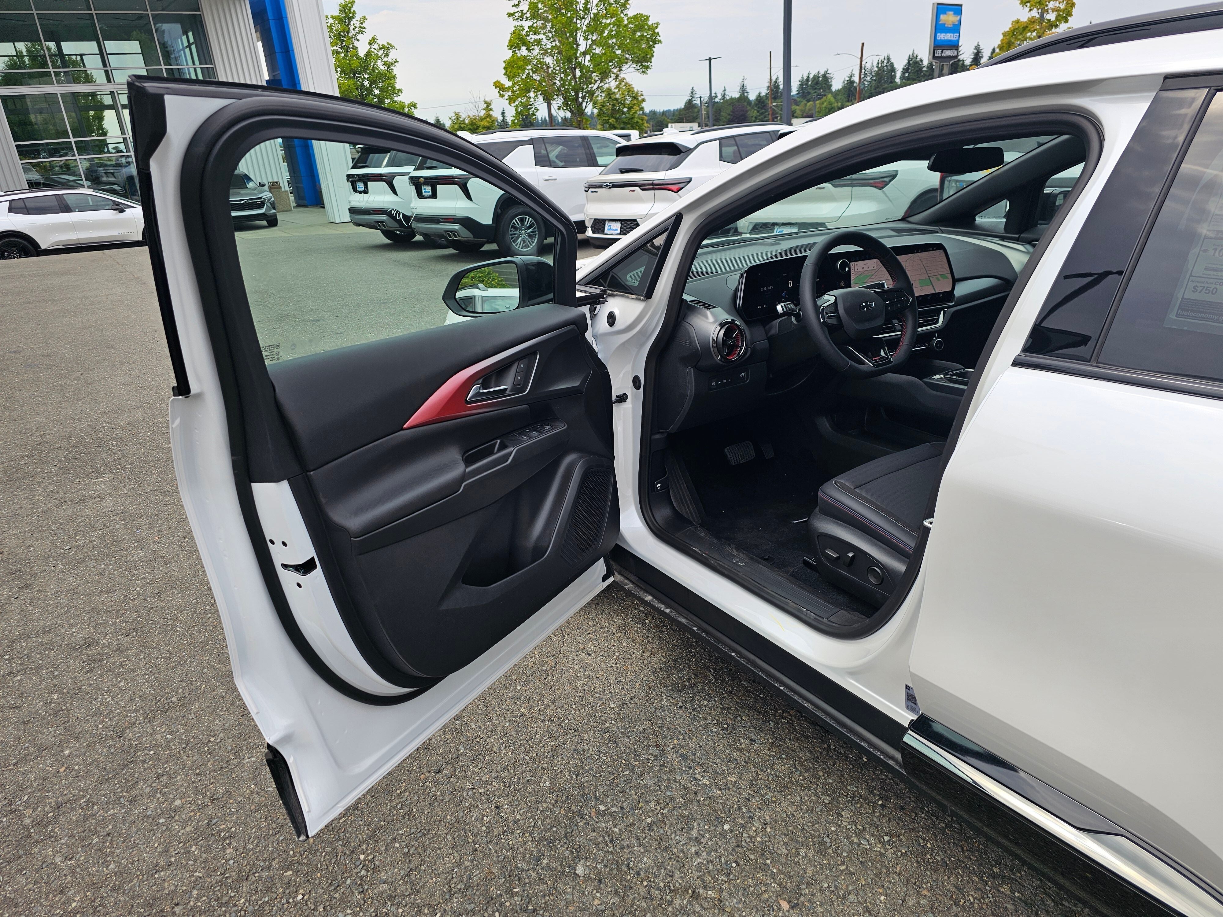 2025 Chevrolet Equinox EV RS