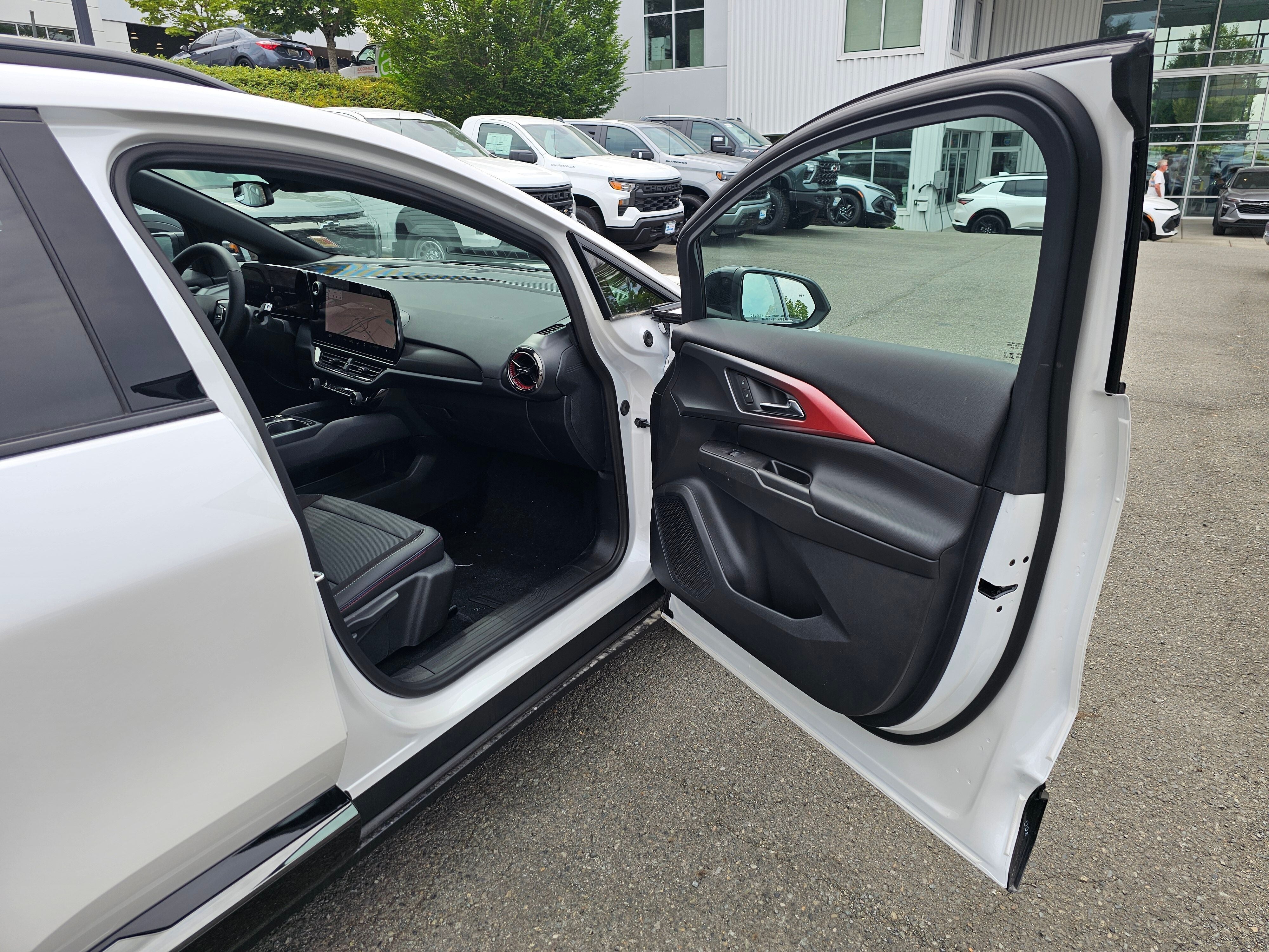 2025 Chevrolet Equinox EV RS