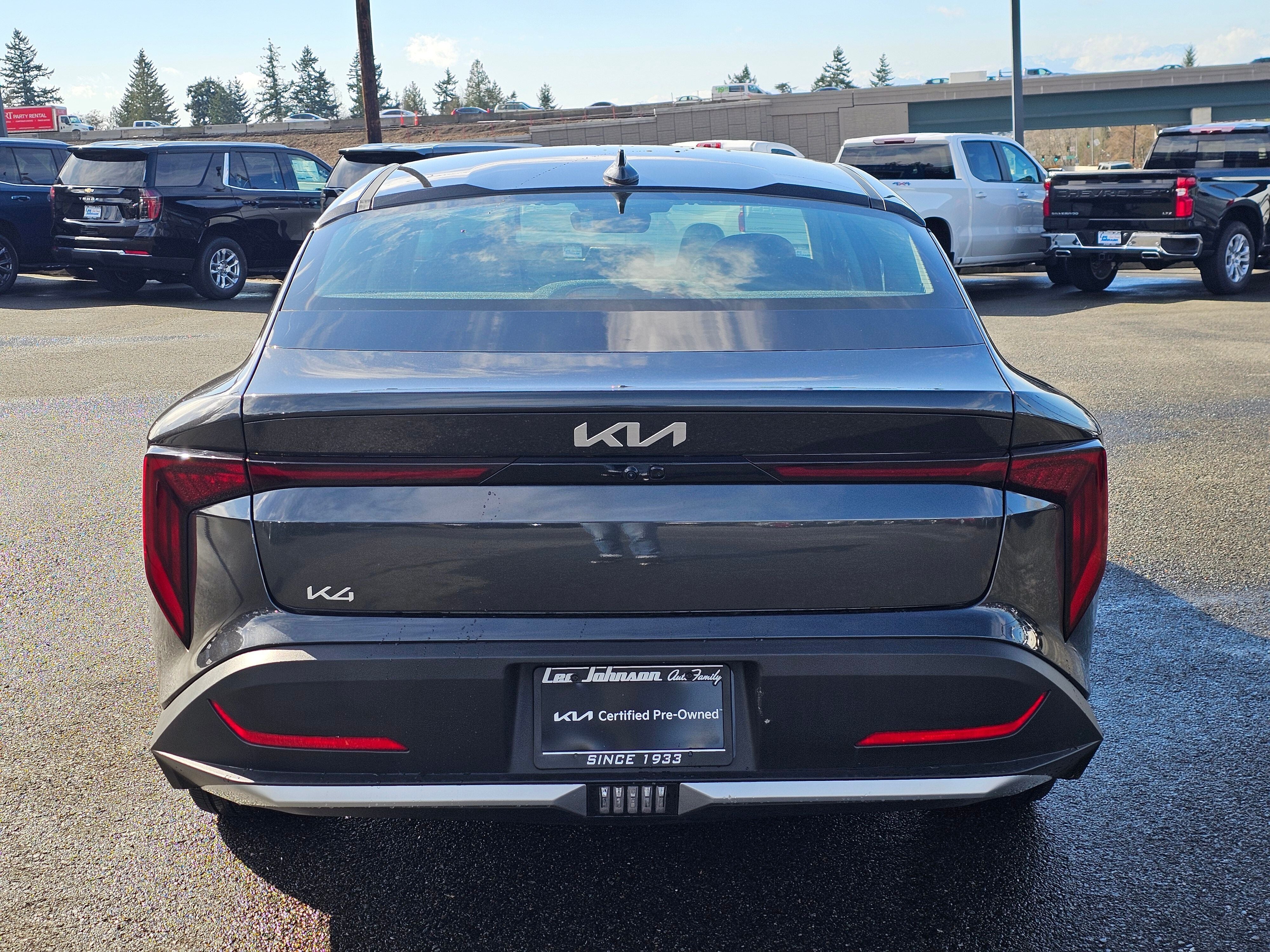2025 Kia K4 EX