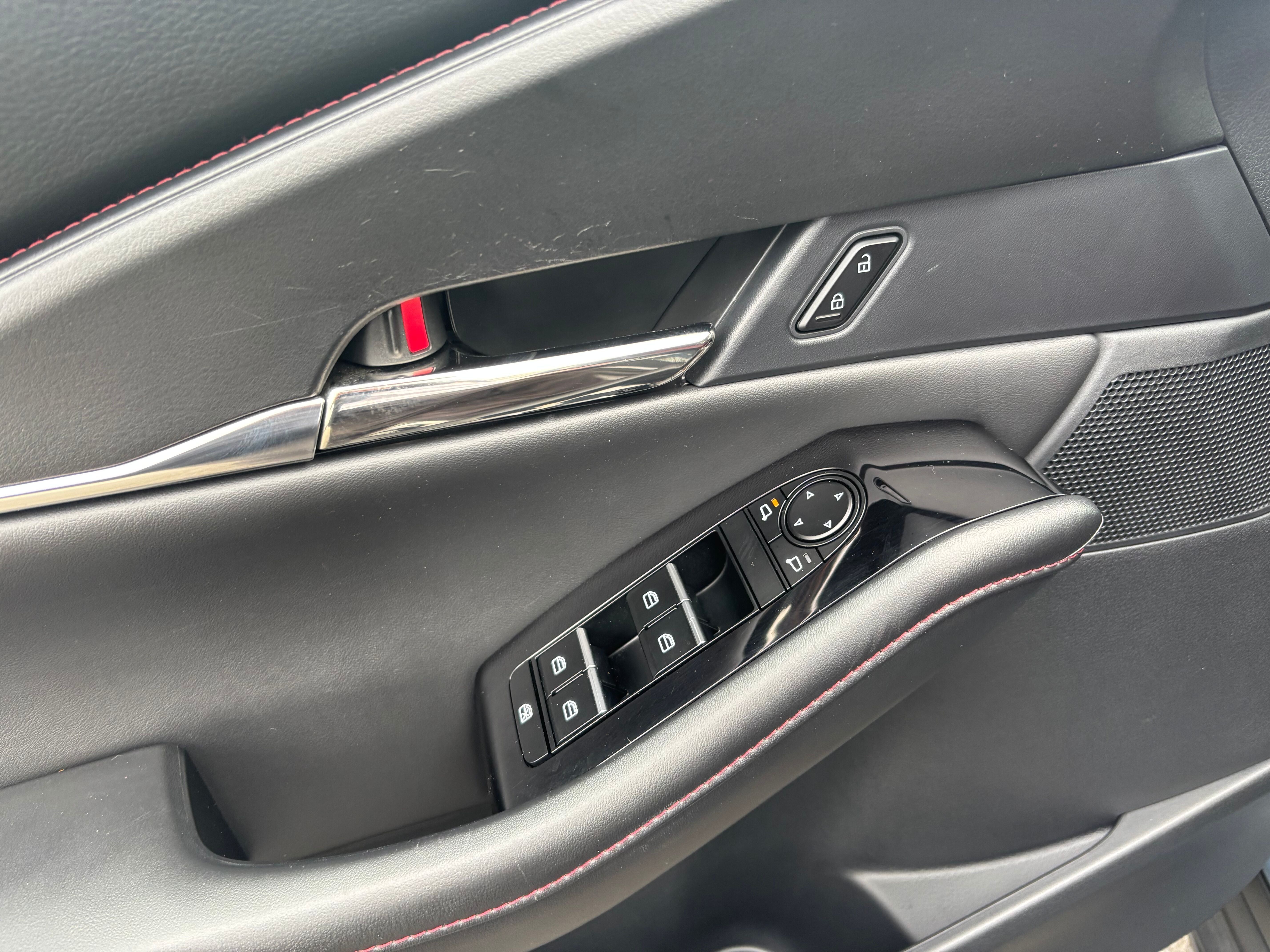 2023 Mazda Mazda CX-30 2.5 S Carbon Edition