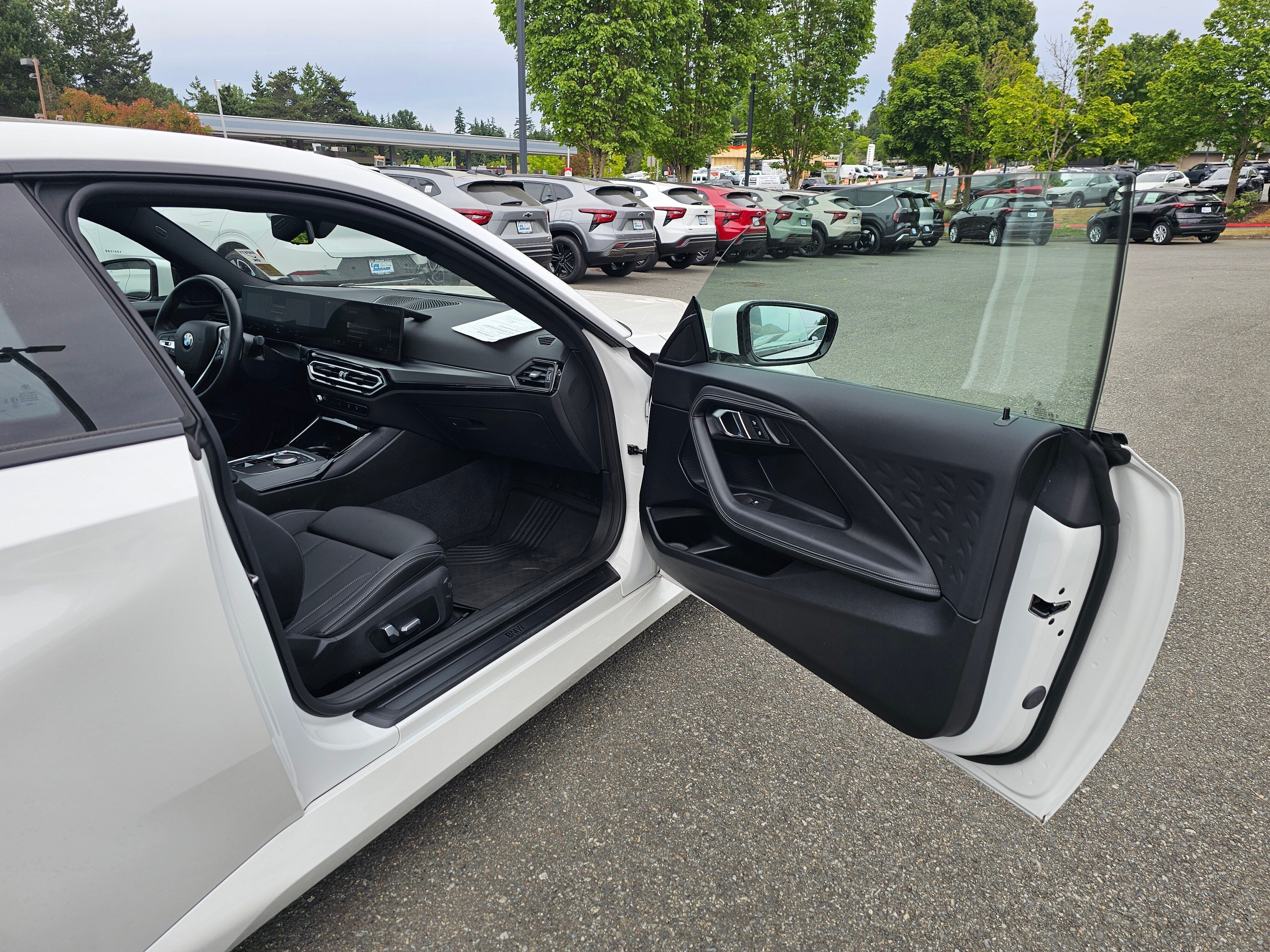 2024 BMW 2 Series 230i