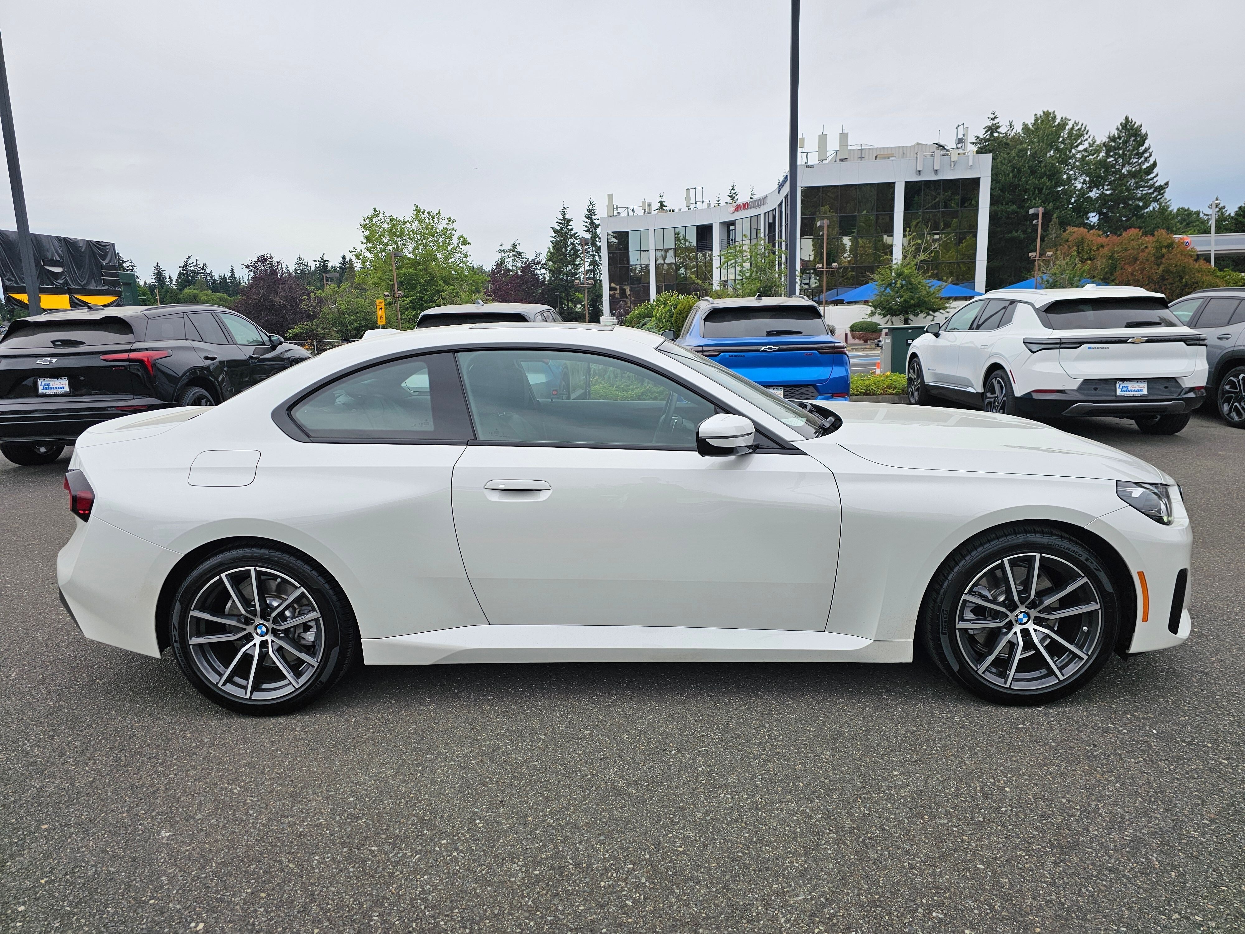 2024 BMW 2 Series 230i