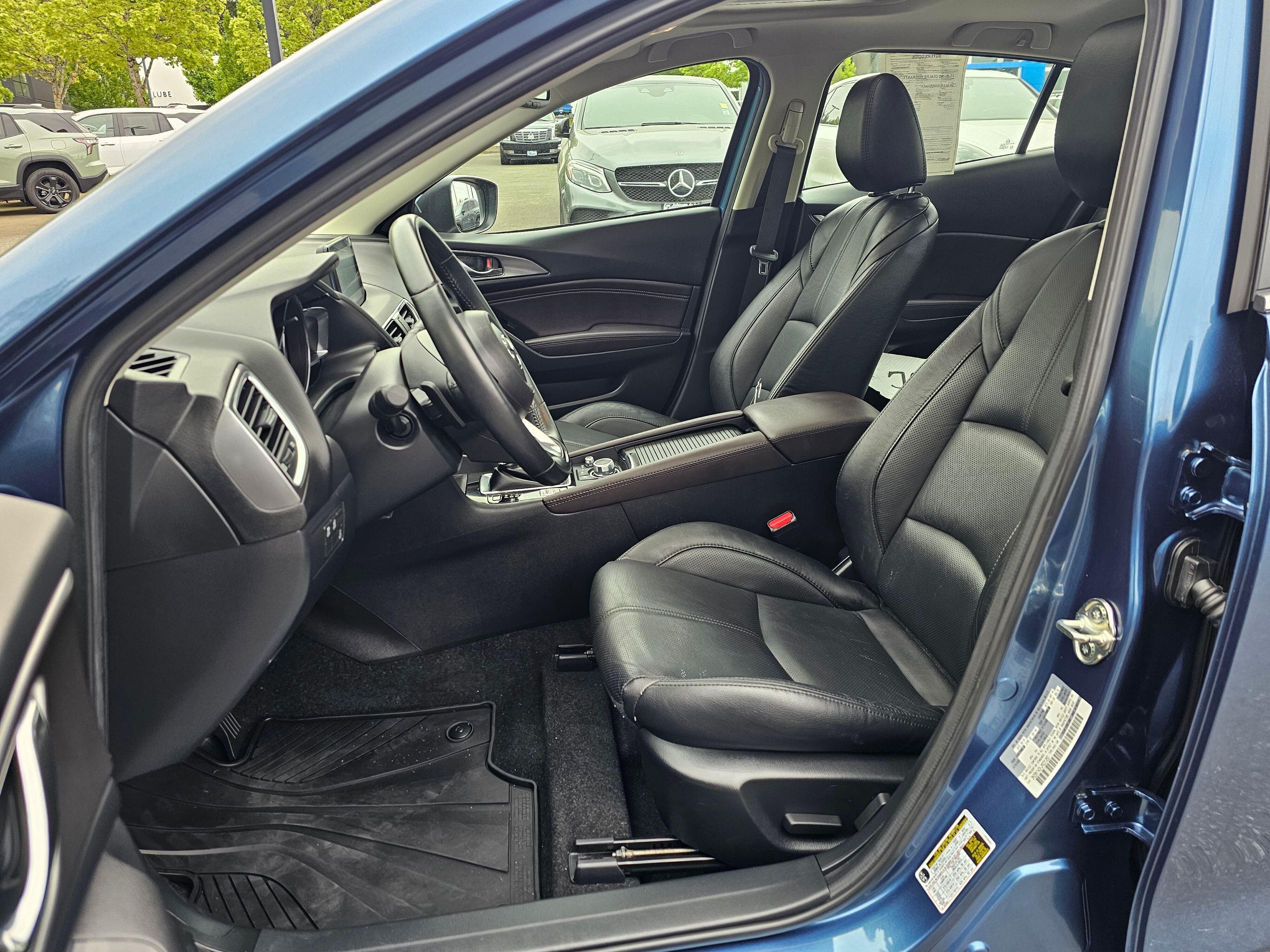 2018 Mazda Mazda3 4-Door Grand Touring