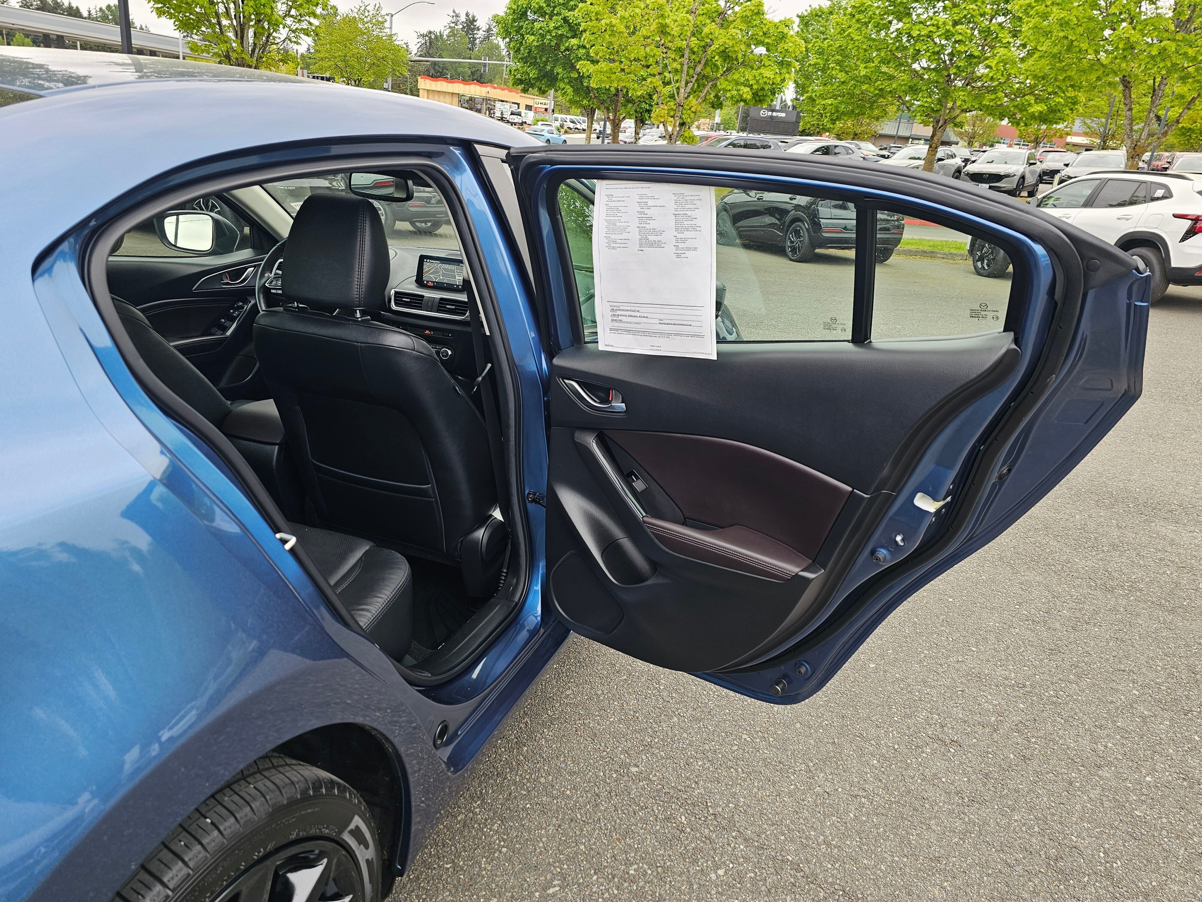 2018 Mazda Mazda3 4-Door Grand Touring