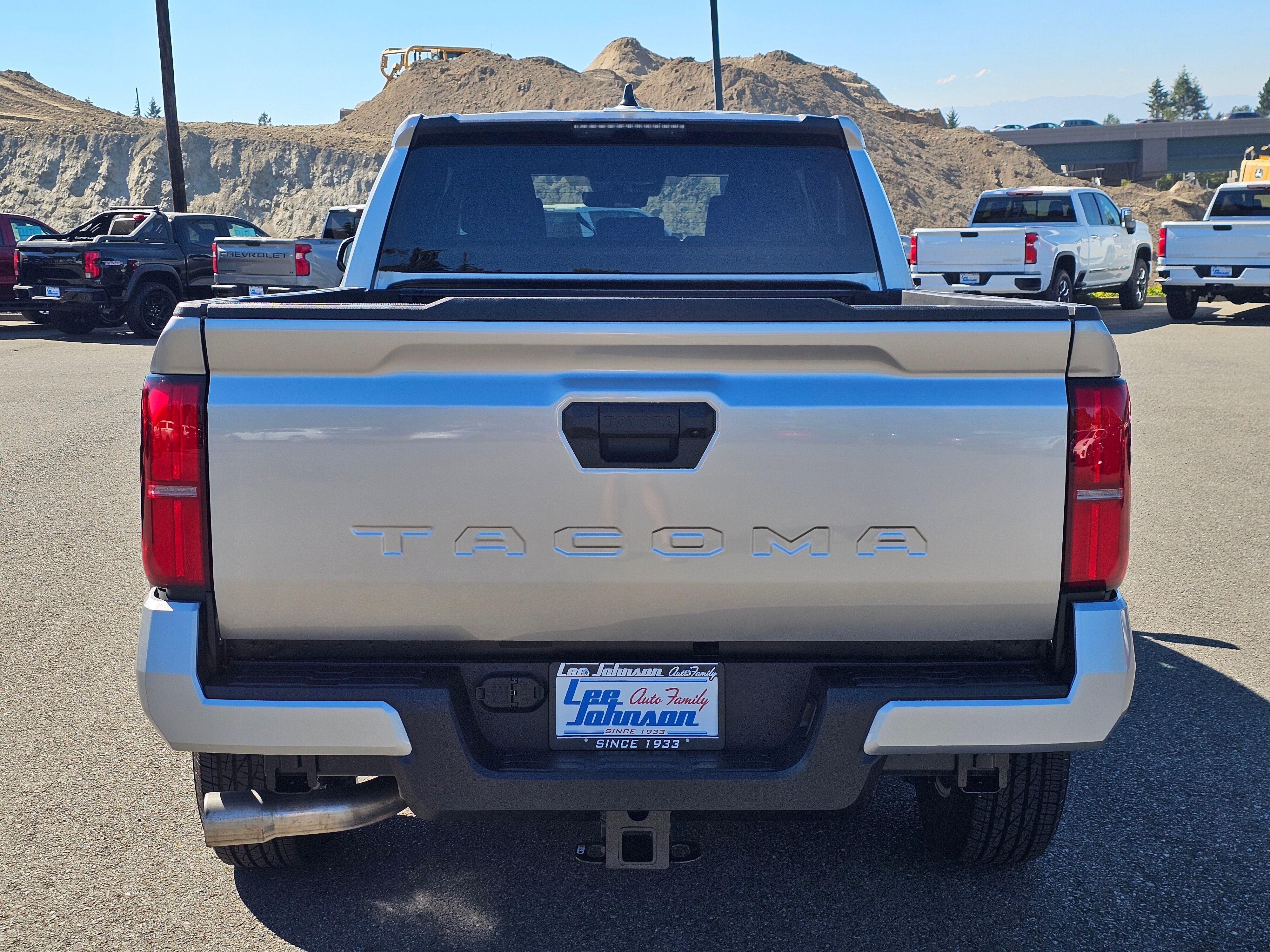 2026 Toyota Tacoma 2WD SR5