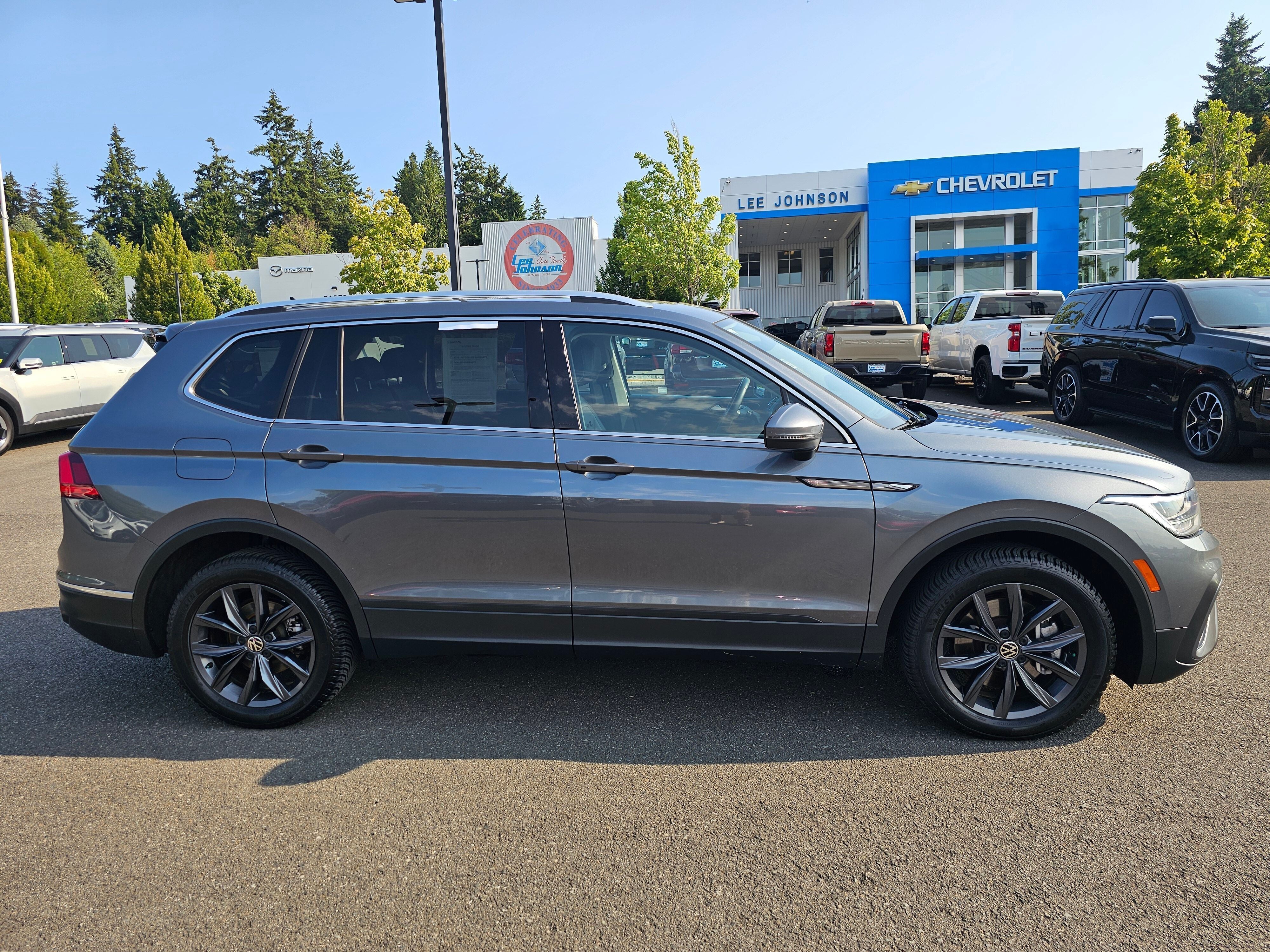 2022 Volkswagen Tiguan 2.0T SE