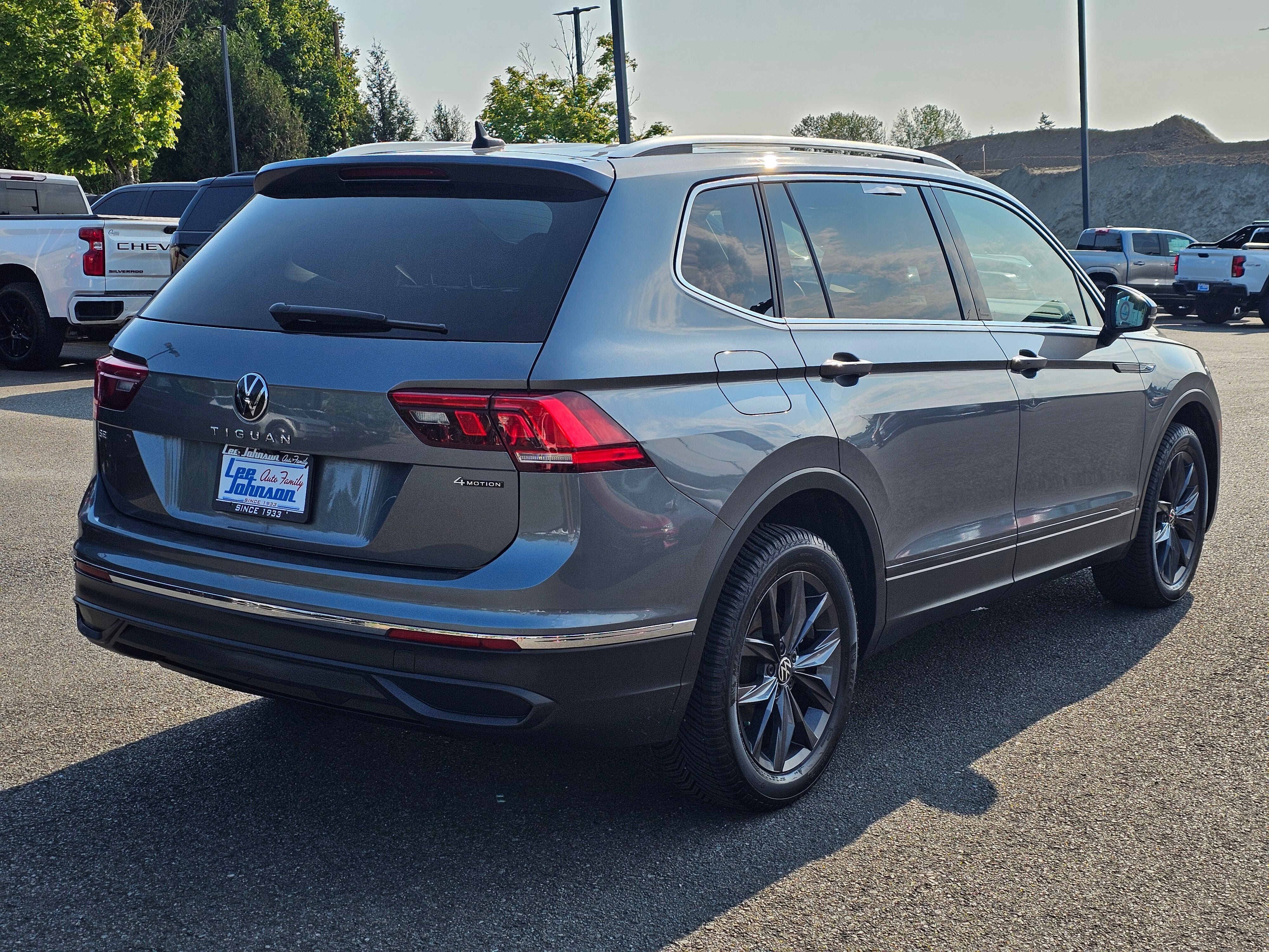 2022 Volkswagen Tiguan 2.0T SE