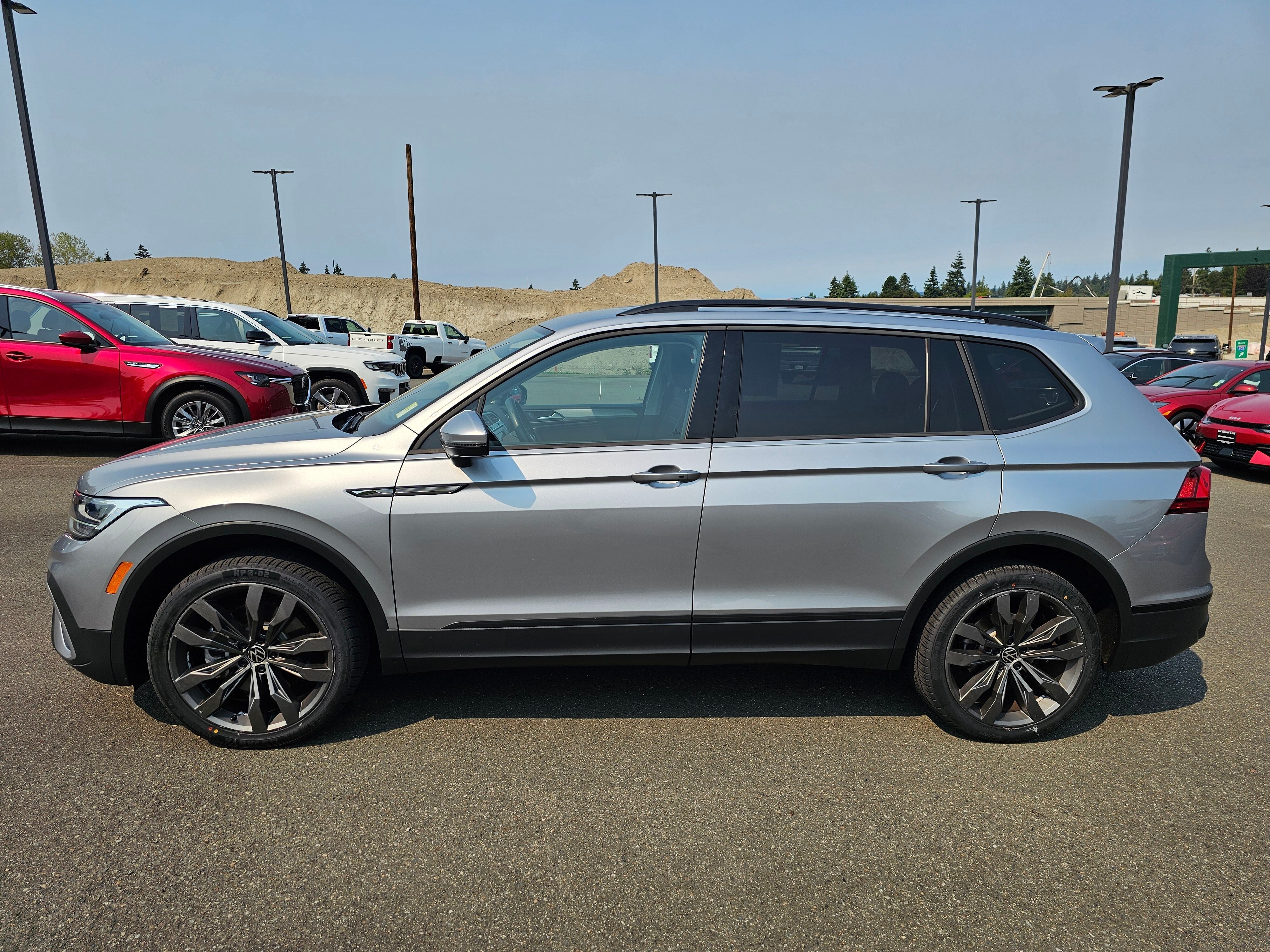 2024 Volkswagen Tiguan S