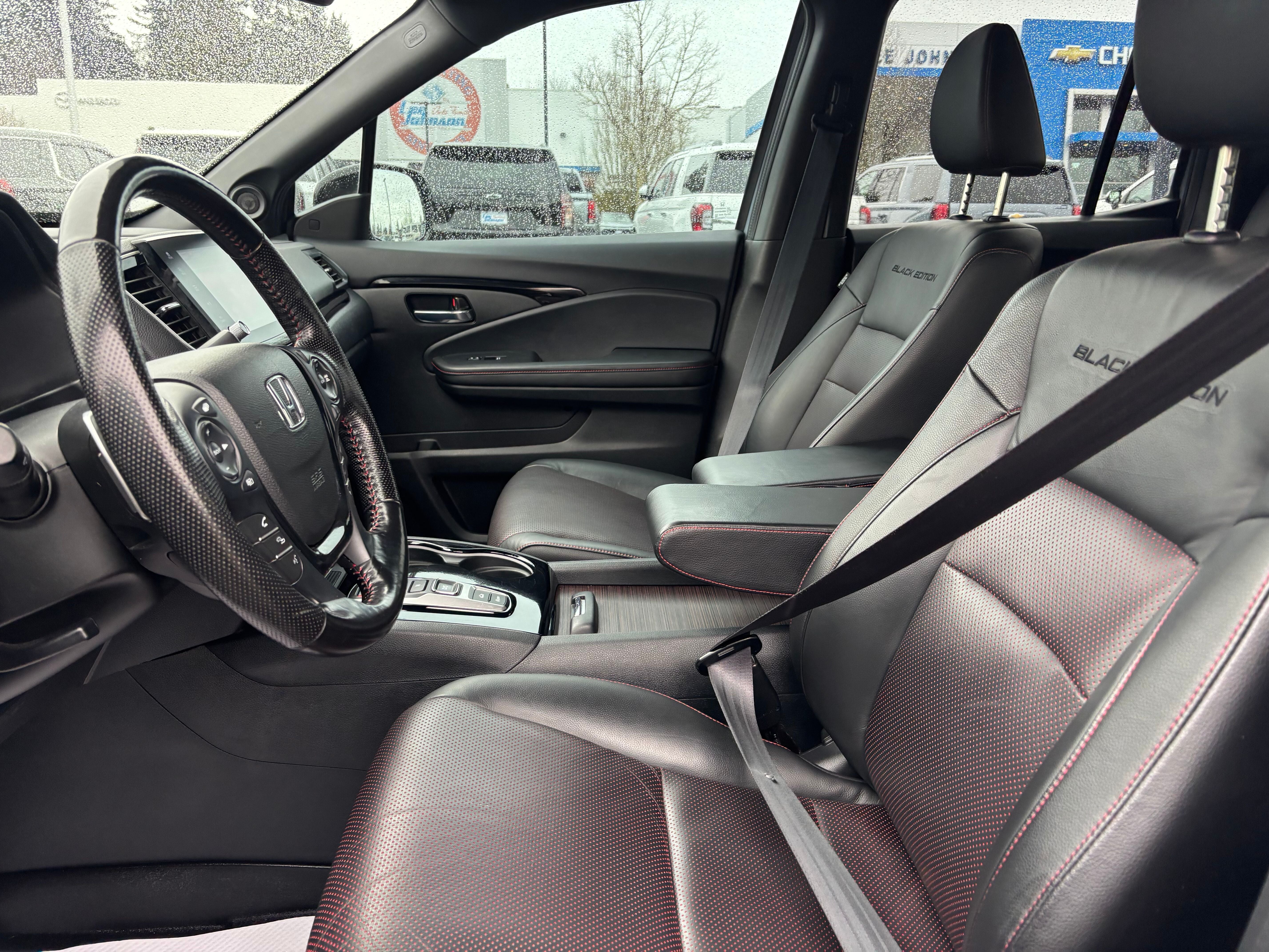 2022 Honda Ridgeline Black Edition