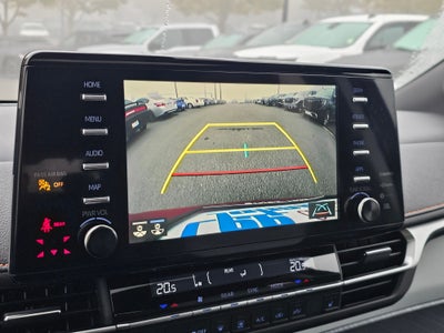 2023 Toyota Sienna LE