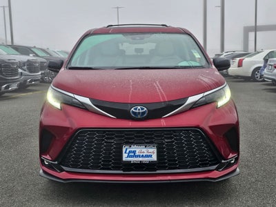2023 Toyota Sienna LE