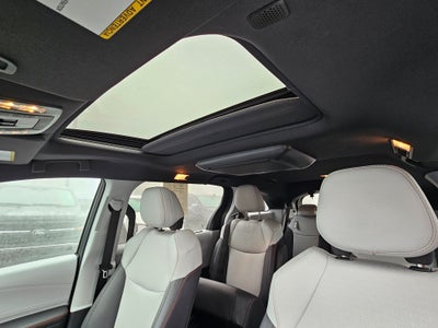 2023 Toyota Sienna LE