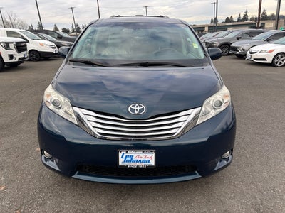 2012 Toyota Sienna XLE AAS