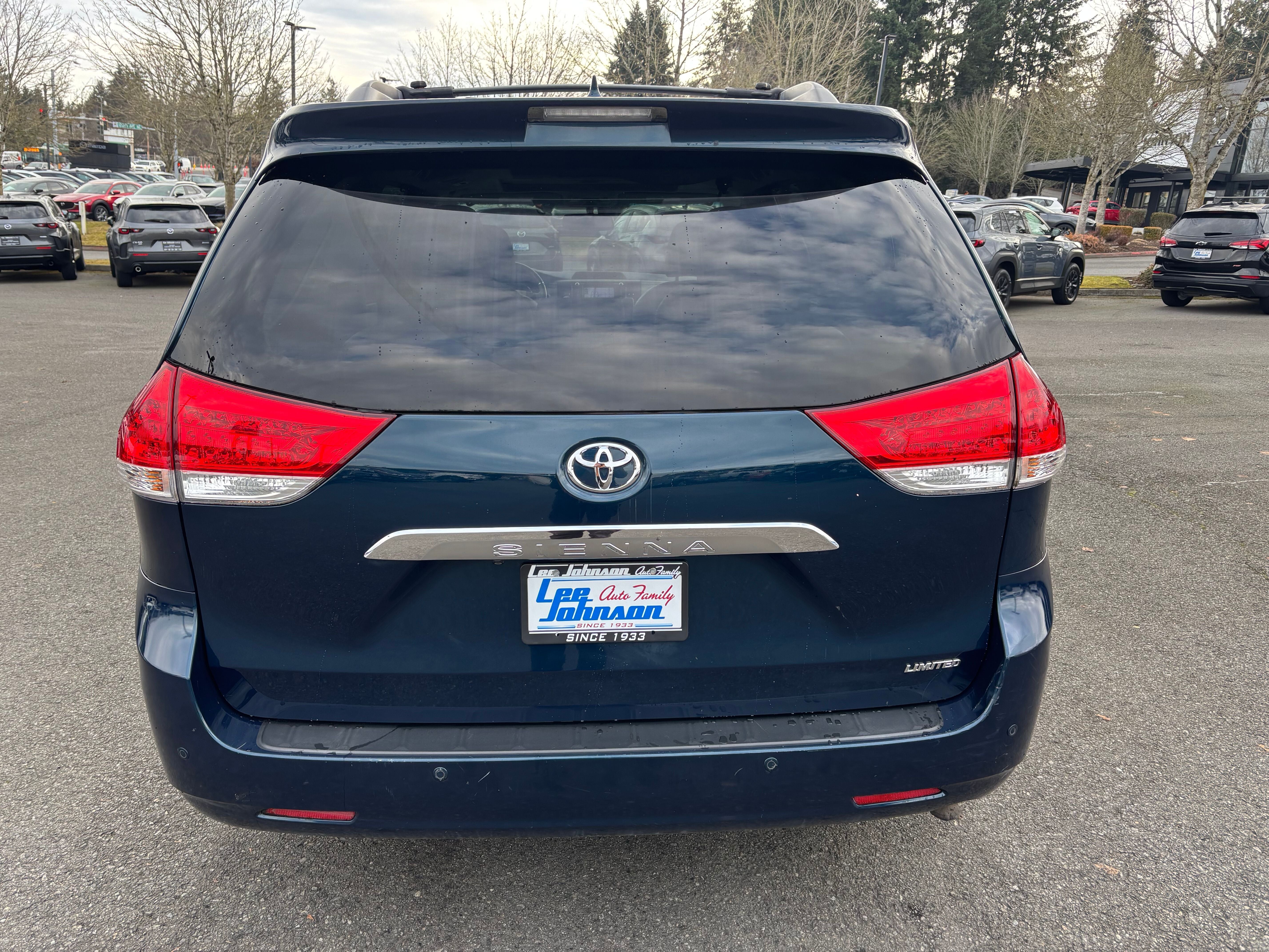 2012 Toyota Sienna XLE AAS