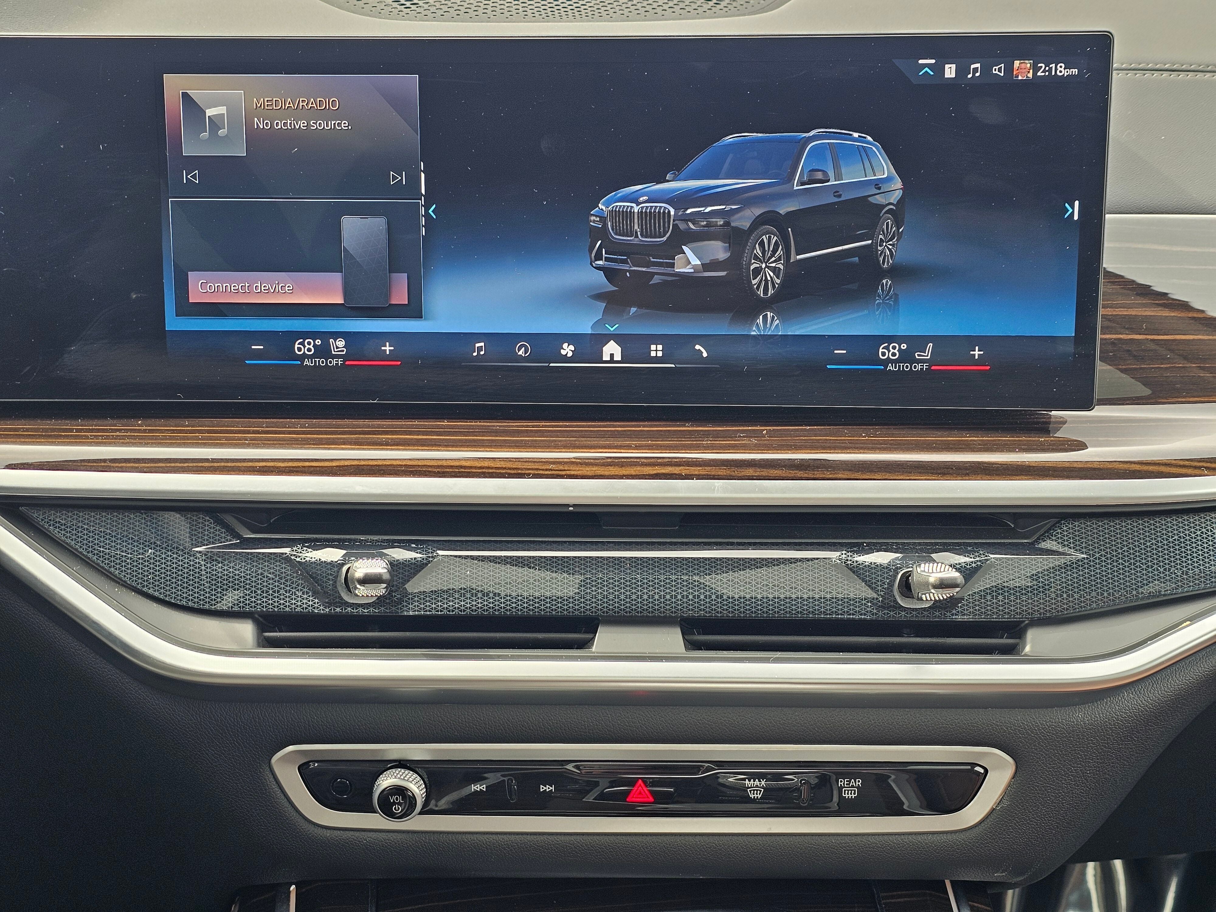 2026 BMW X7 xDrive40i