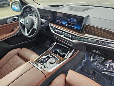 2026 BMW X7 xDrive40i