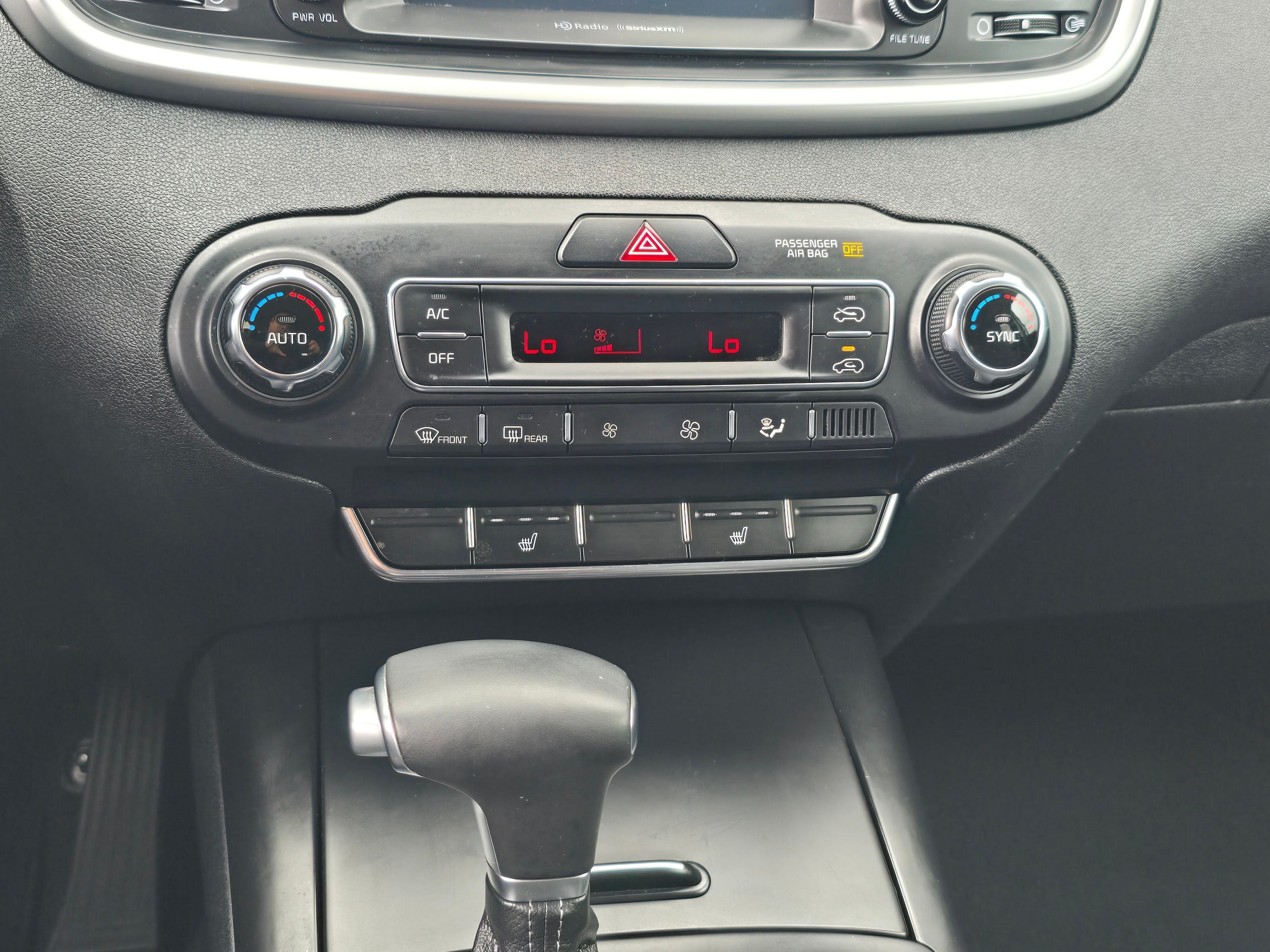 2019 Kia Sorento 2.4L LX