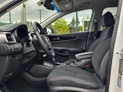 2019 Kia Sorento 2.4L LX