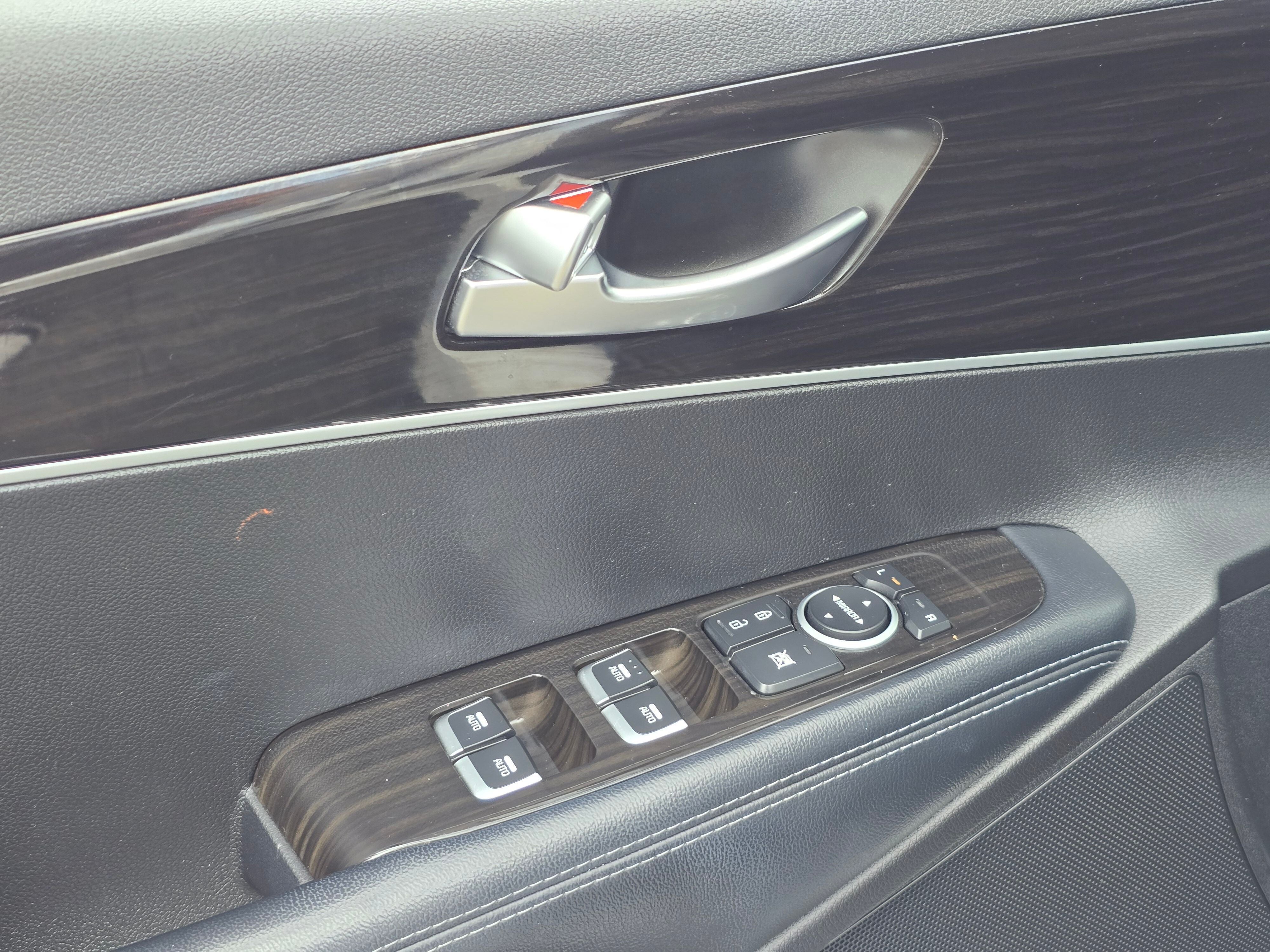 2019 Kia Sorento 2.4L LX