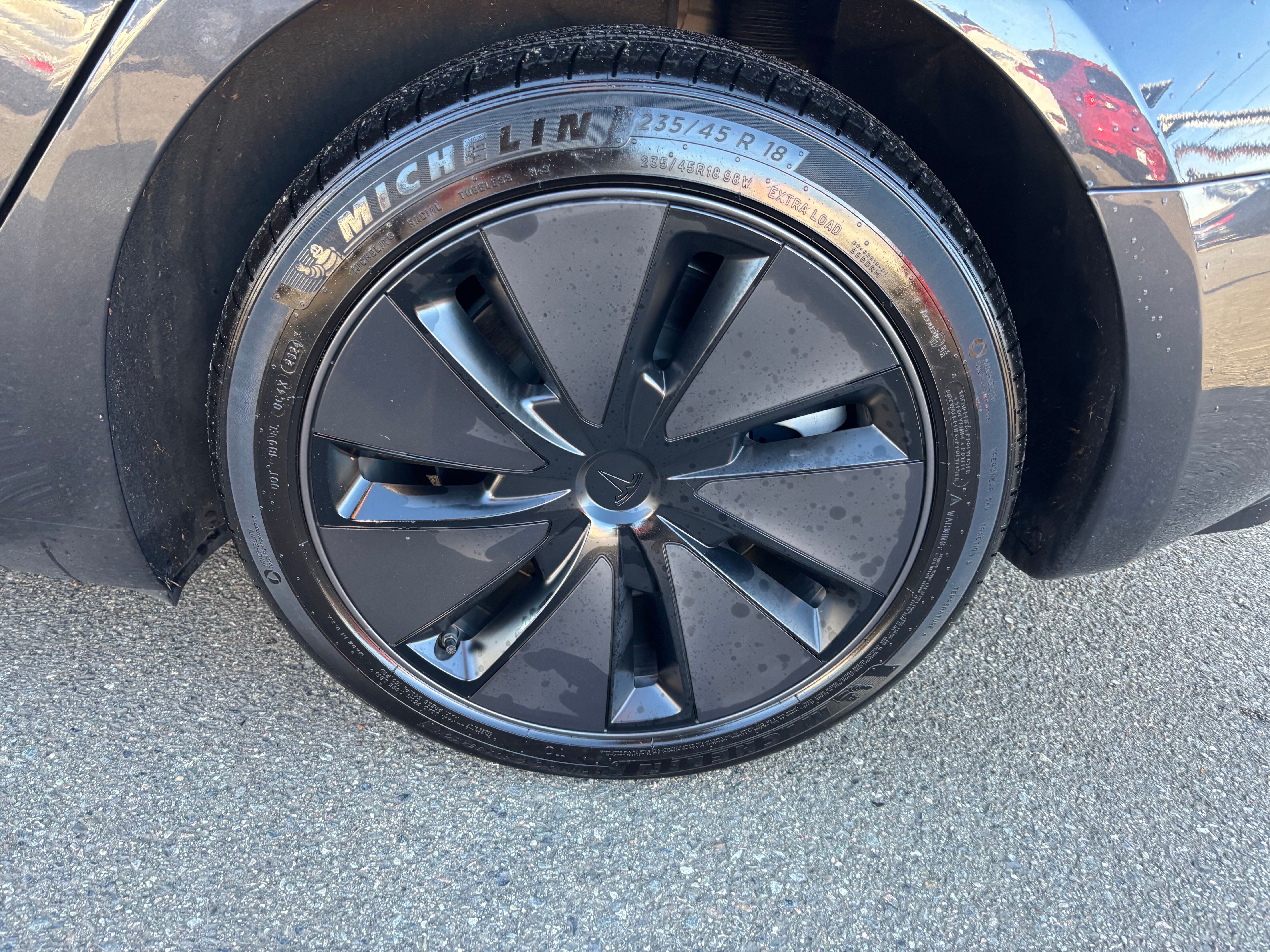 2024 Tesla Model 3 NA