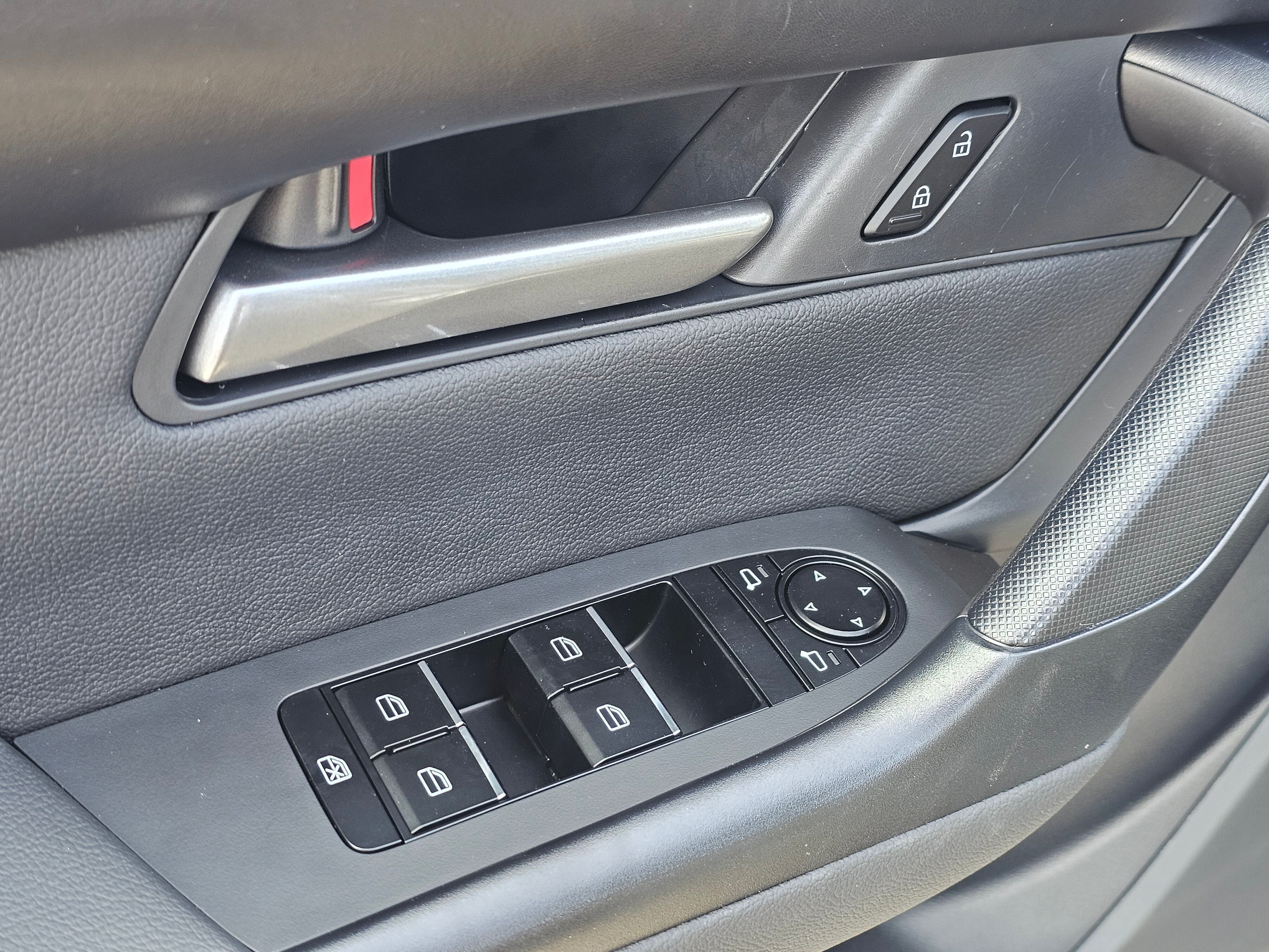 2025 Mazda Mazda CX-50 Hybrid Premium Package