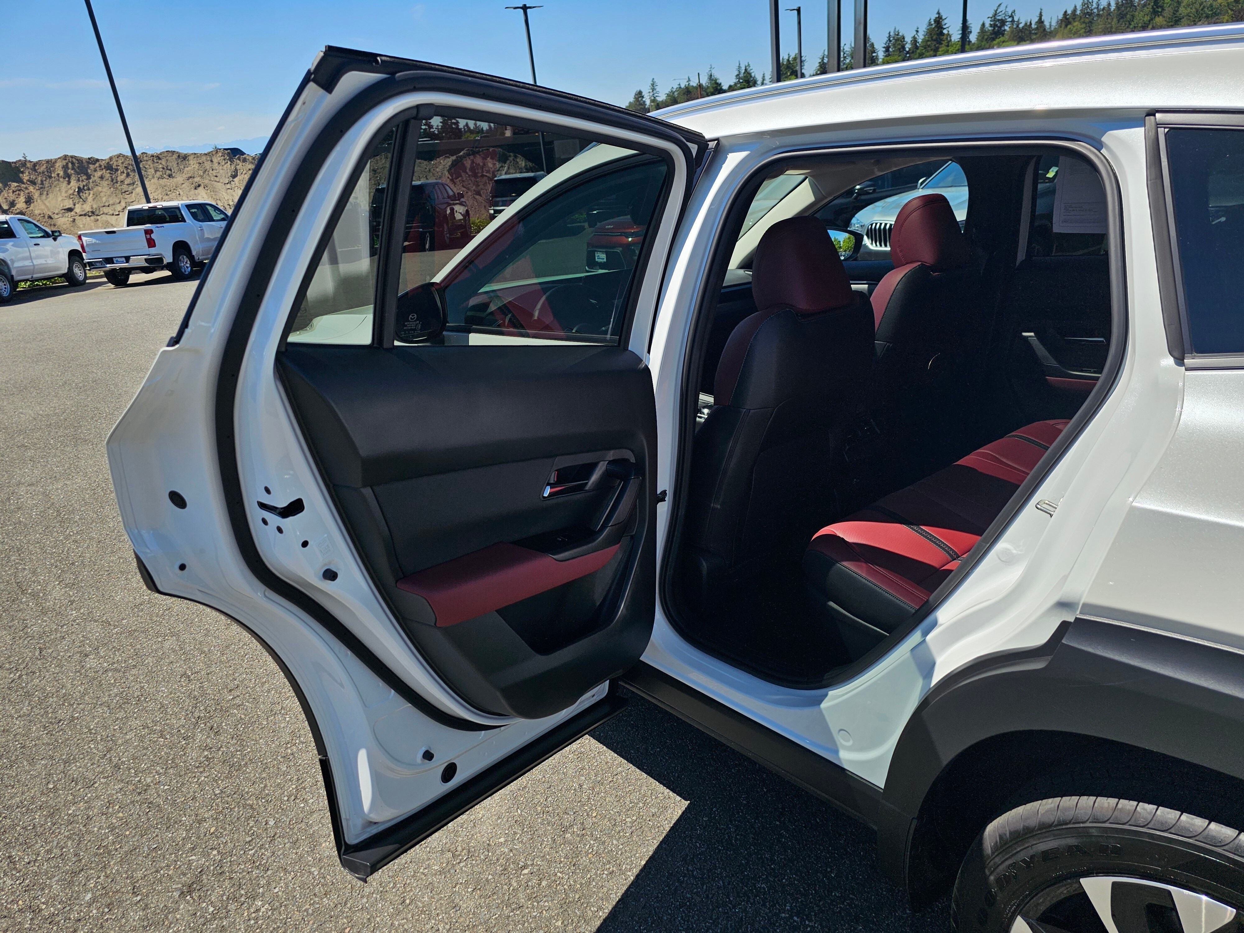2025 Mazda Mazda CX-50 Hybrid Premium Plus Package
