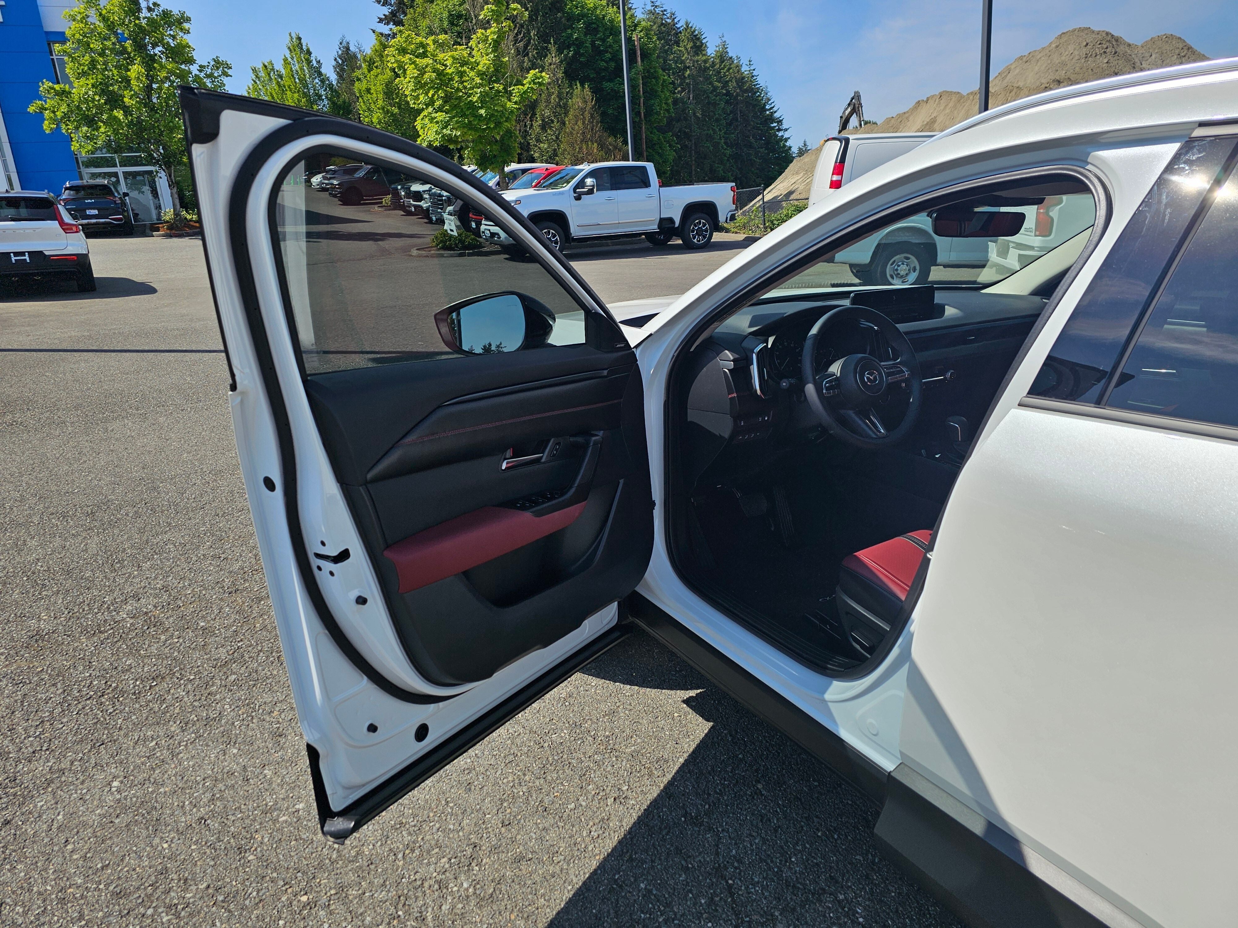 2025 Mazda Mazda CX-50 Hybrid Premium Plus Package