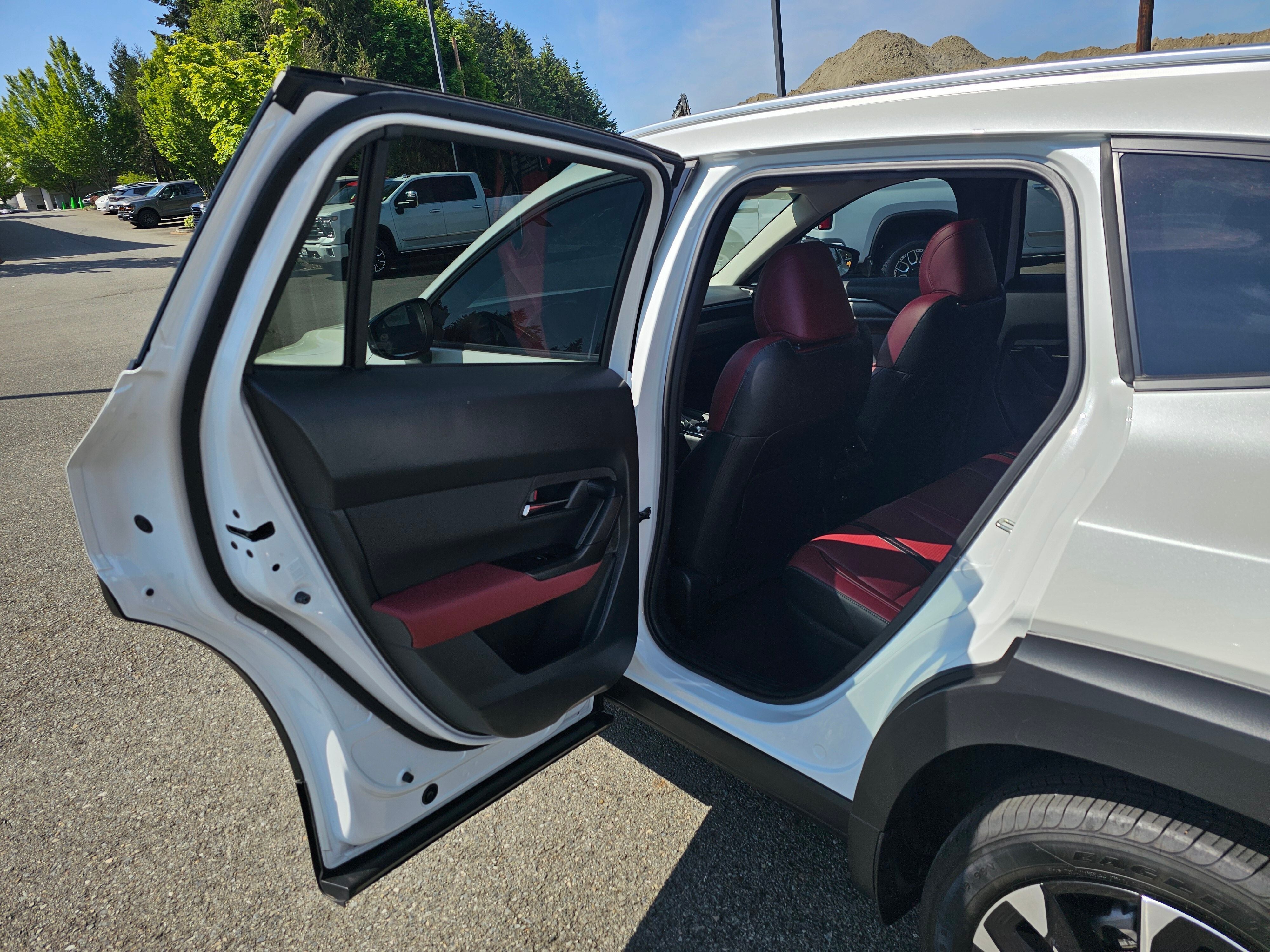 2025 Mazda Mazda CX-50 Hybrid Premium Plus Package