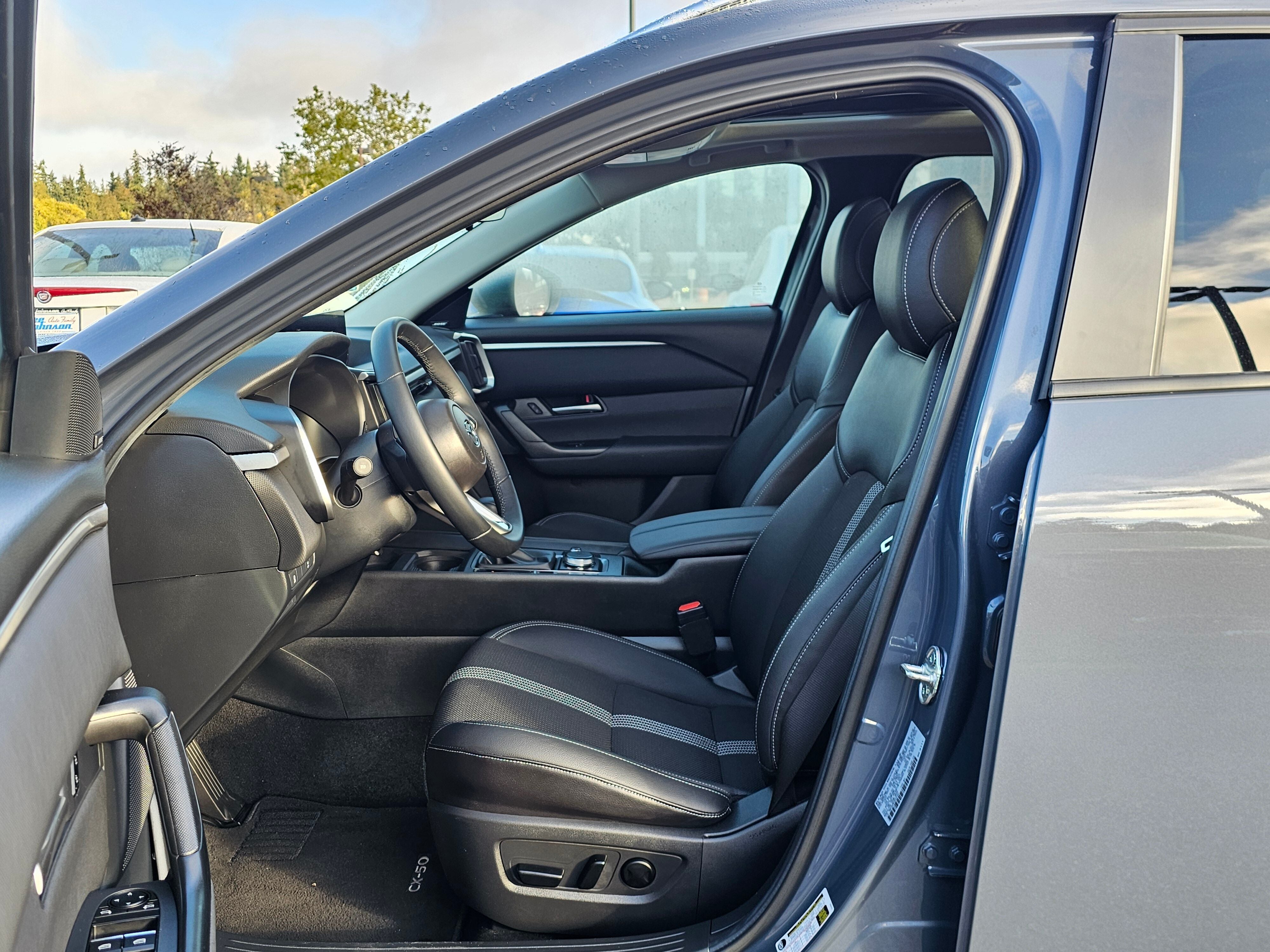 2025 Mazda Mazda CX-50 2.5 S Premium Package