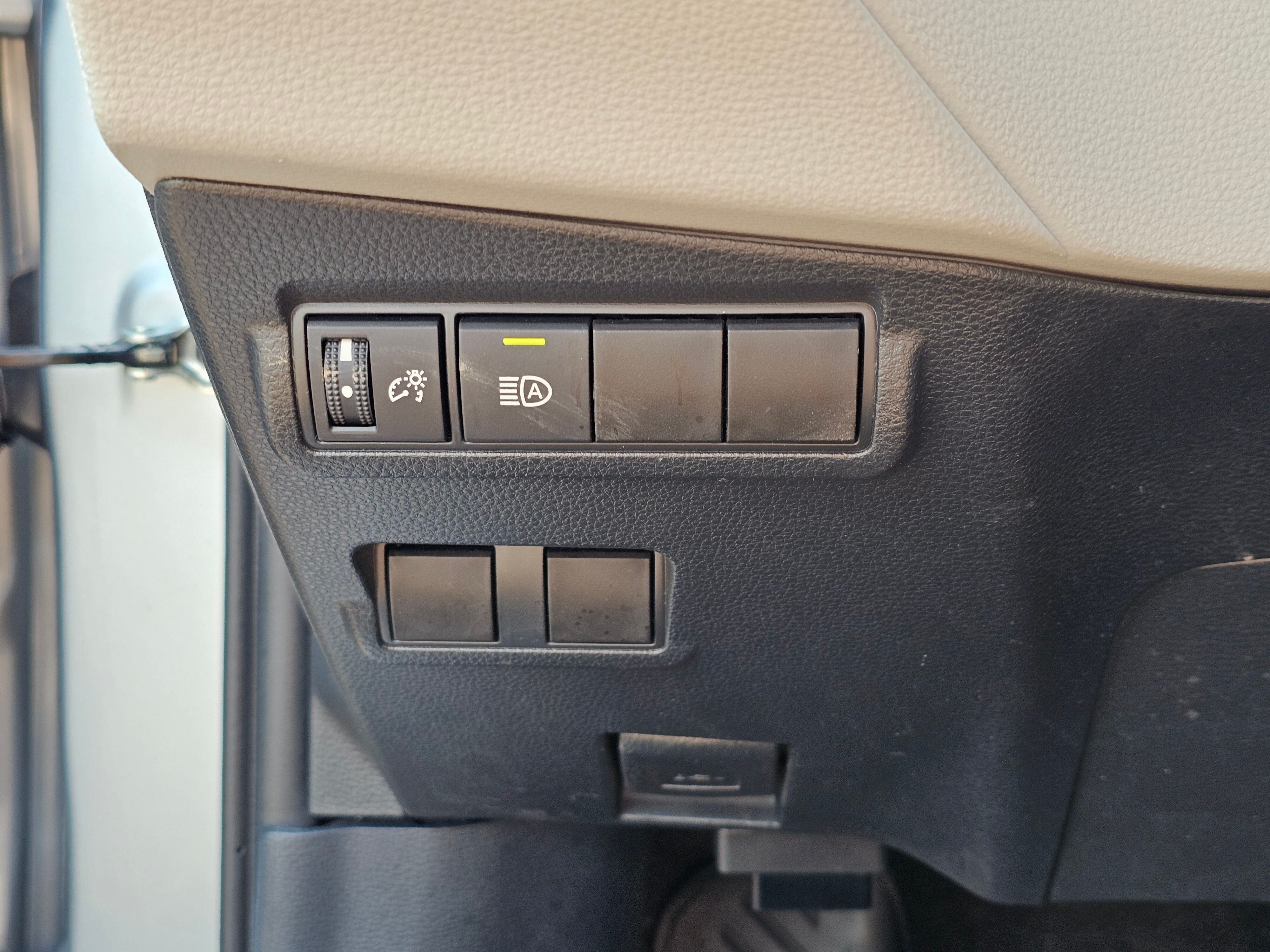 2024 Toyota Corolla Cross L
