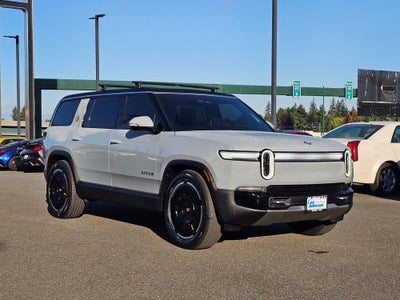 2025 RIVIAN R1S Adventure
