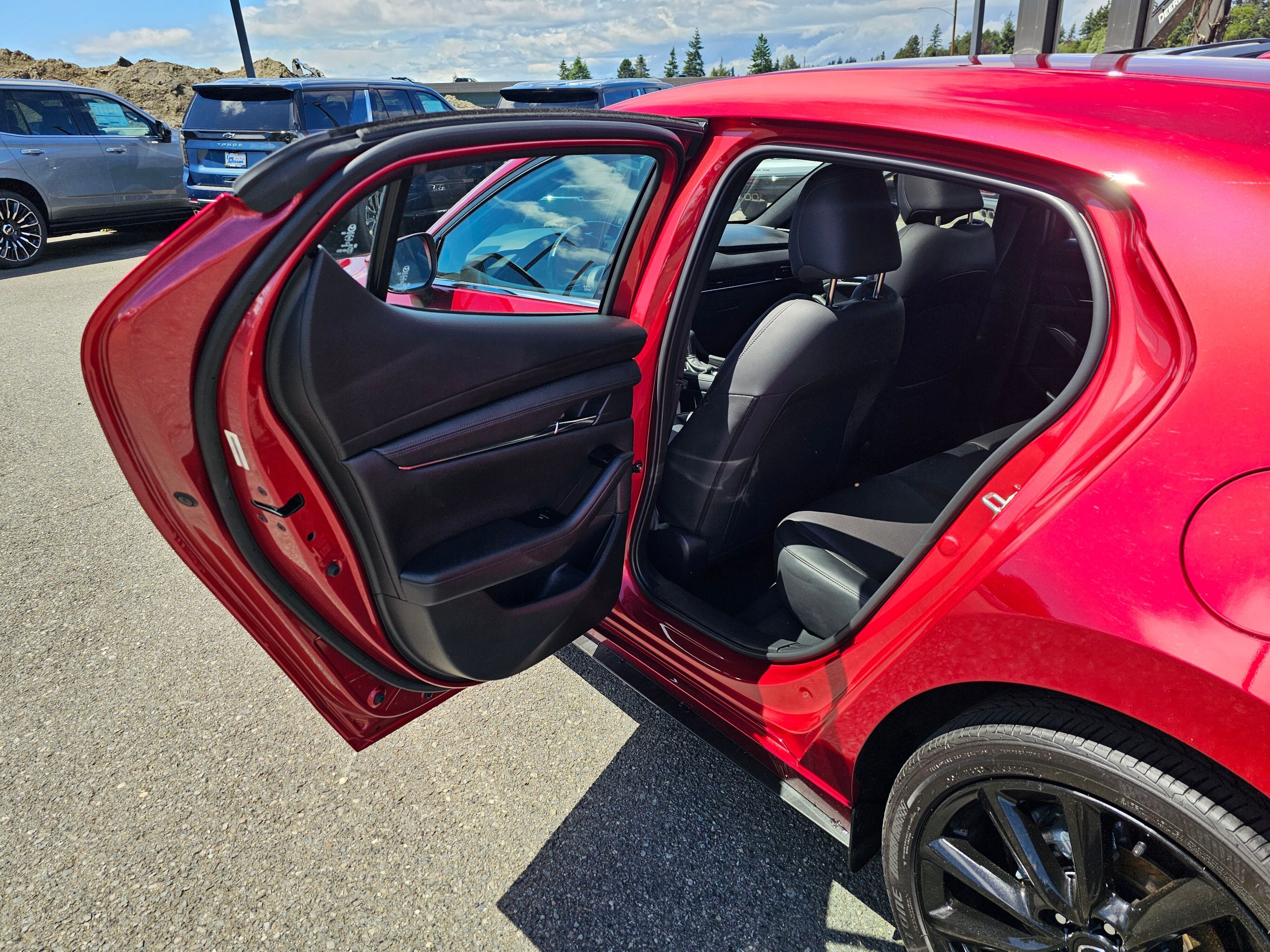 2023 Mazda Mazda3 Hatchback 2.5 S Premium